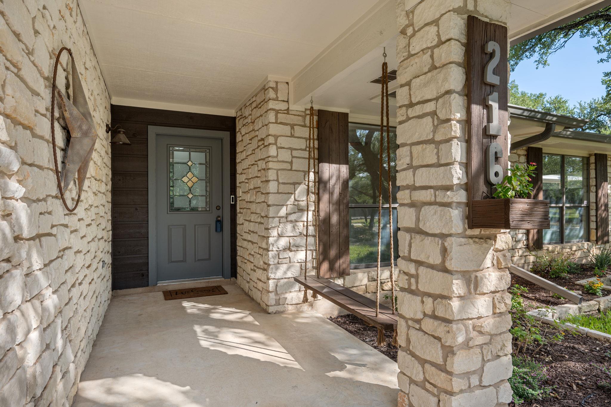 216 Country Rd, Georgetown, TX 78628