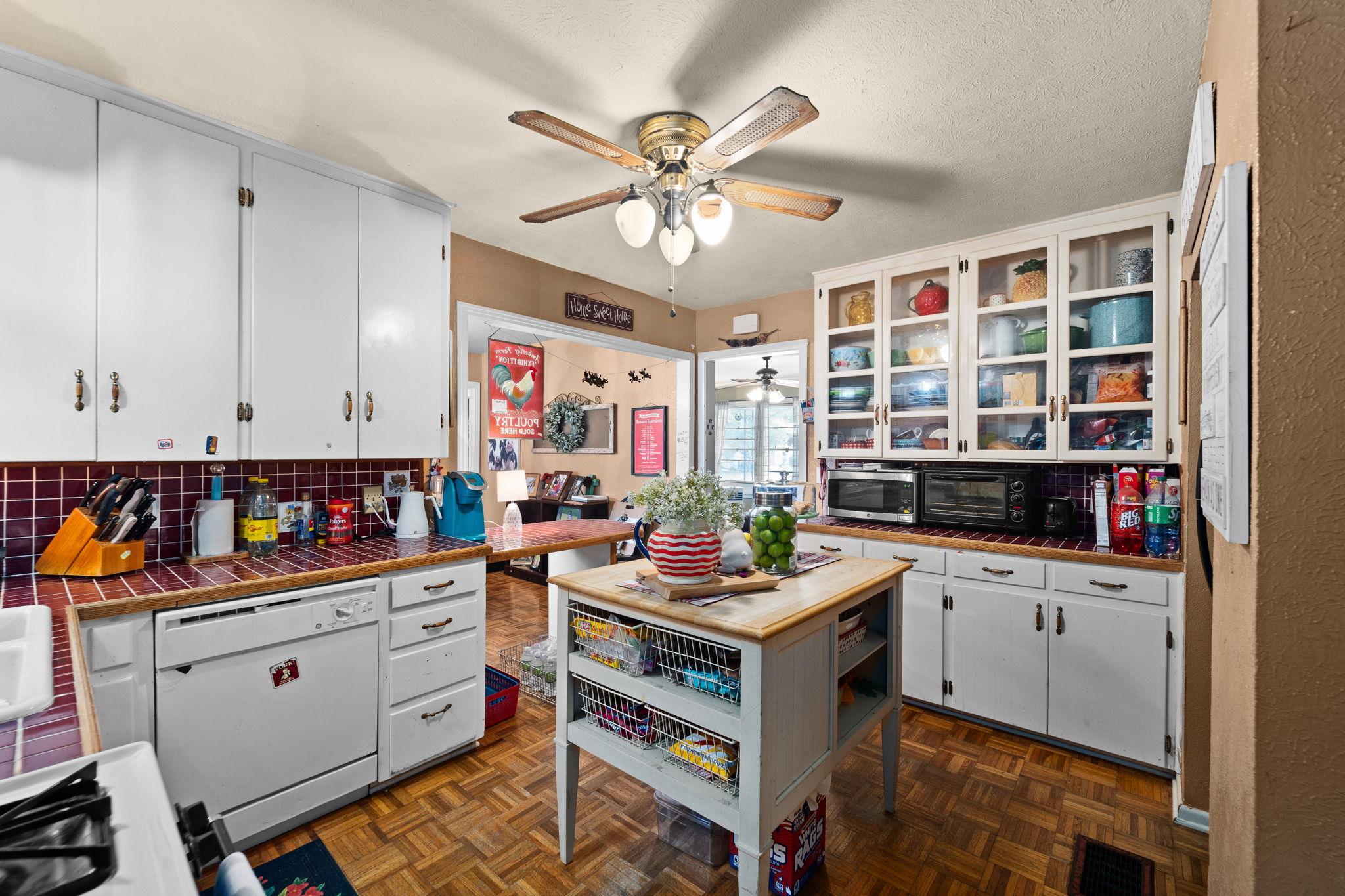 47 Sue Ann Dr, Lampasas, TX 76550