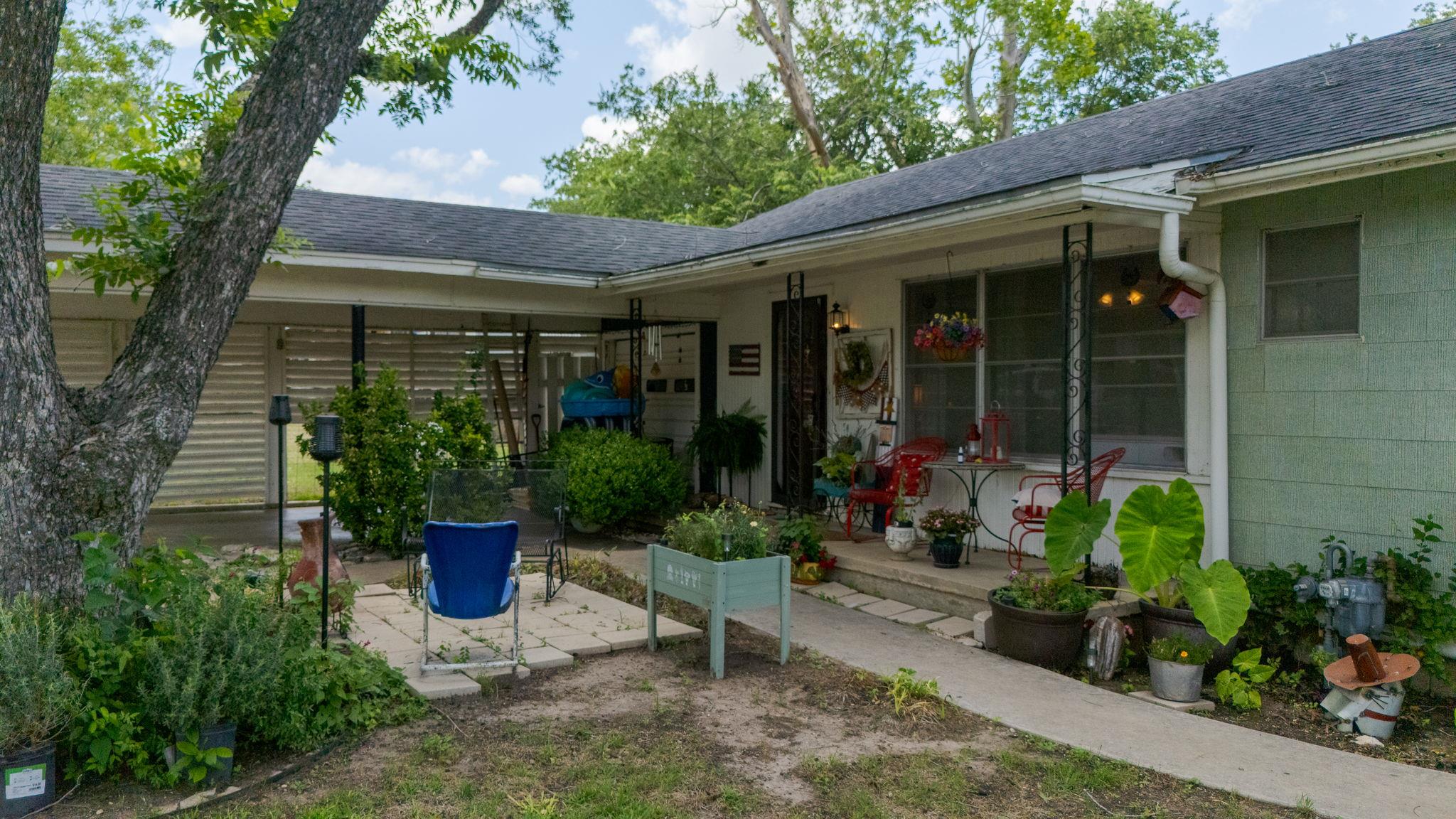 47 Sue Ann Dr, Lampasas, TX 76550