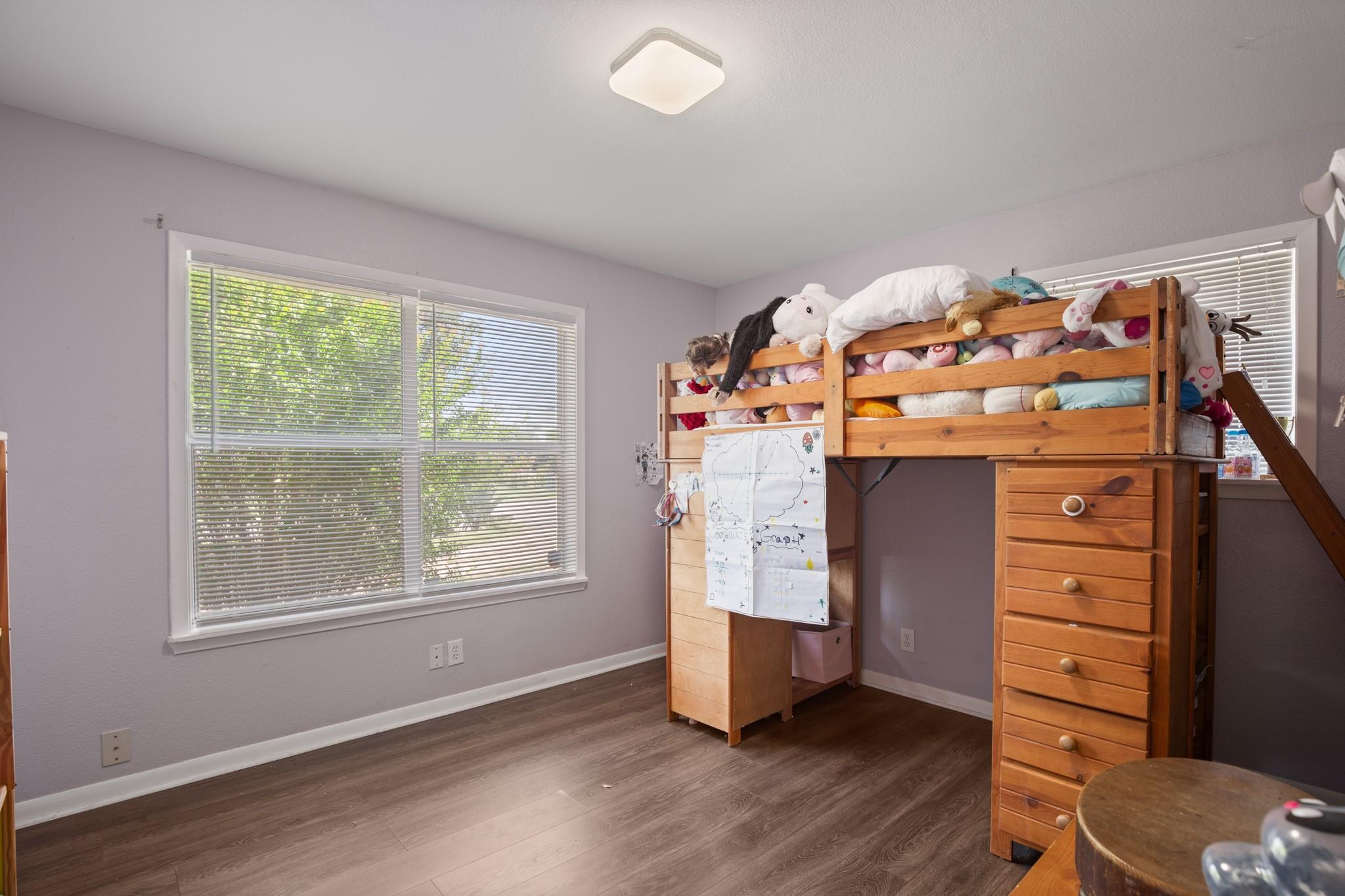 101 Homestead Rd, Kyle, TX 78640