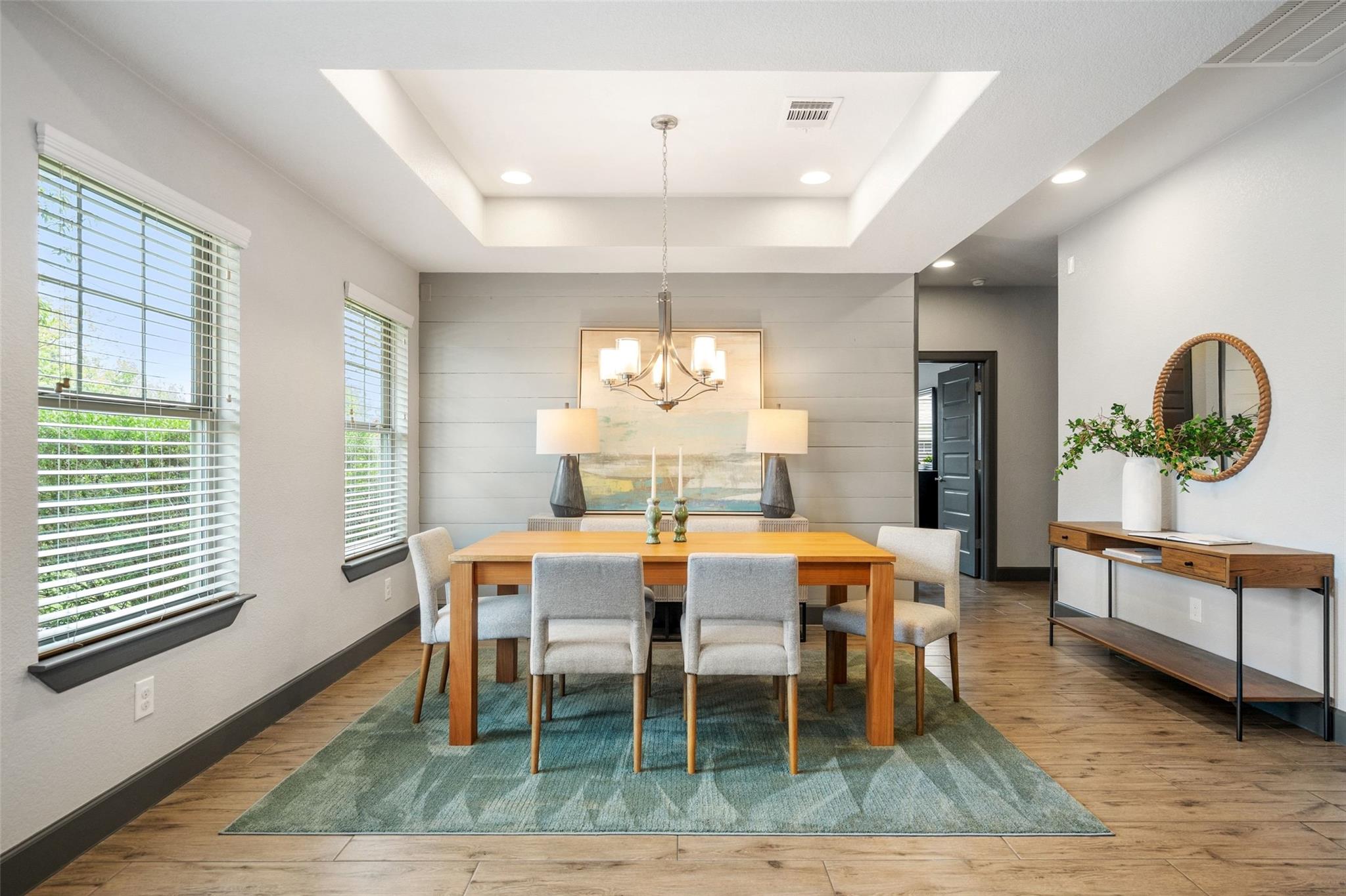 1614 S College St, Georgetown, TX 78626