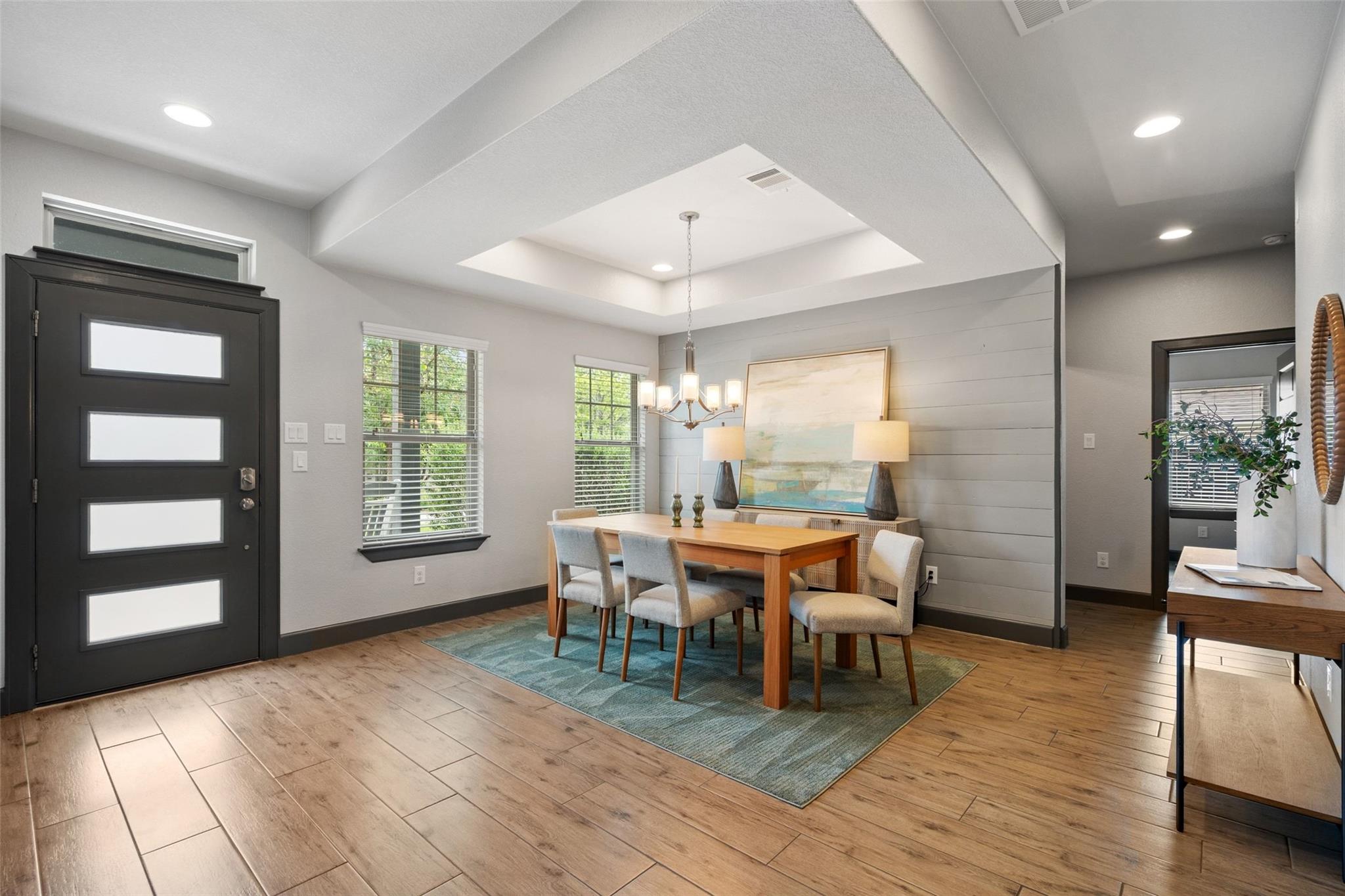 1614 S College St, Georgetown, TX 78626