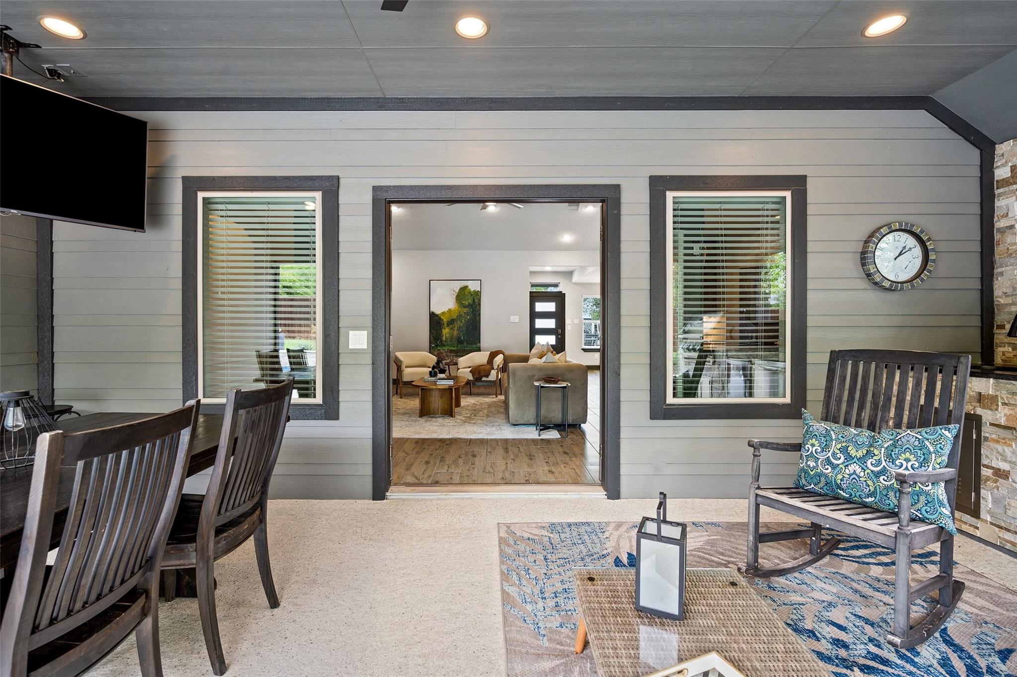 1614 S College St, Georgetown, TX 78626