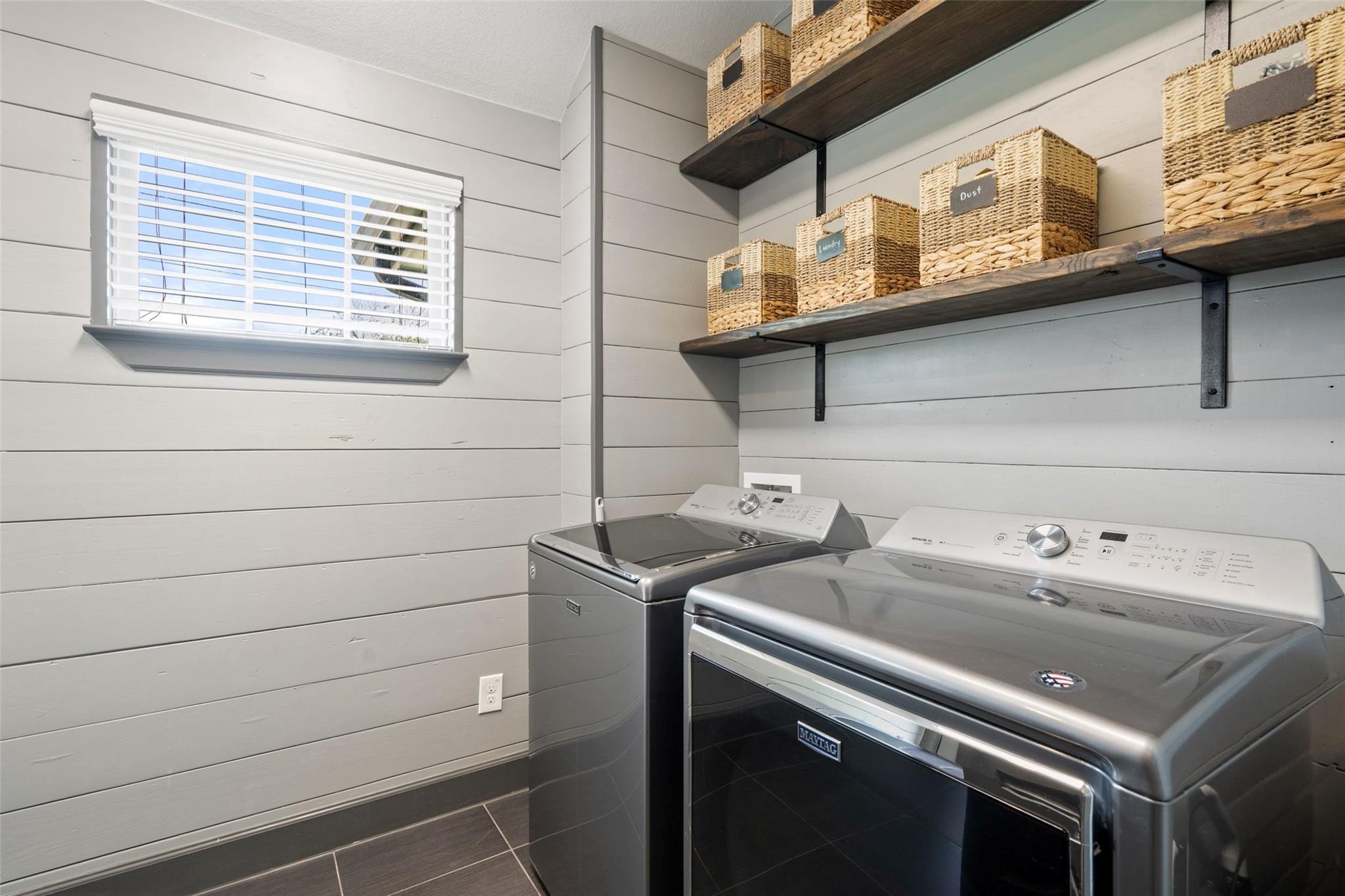 1614 S College St, Georgetown, TX 78626