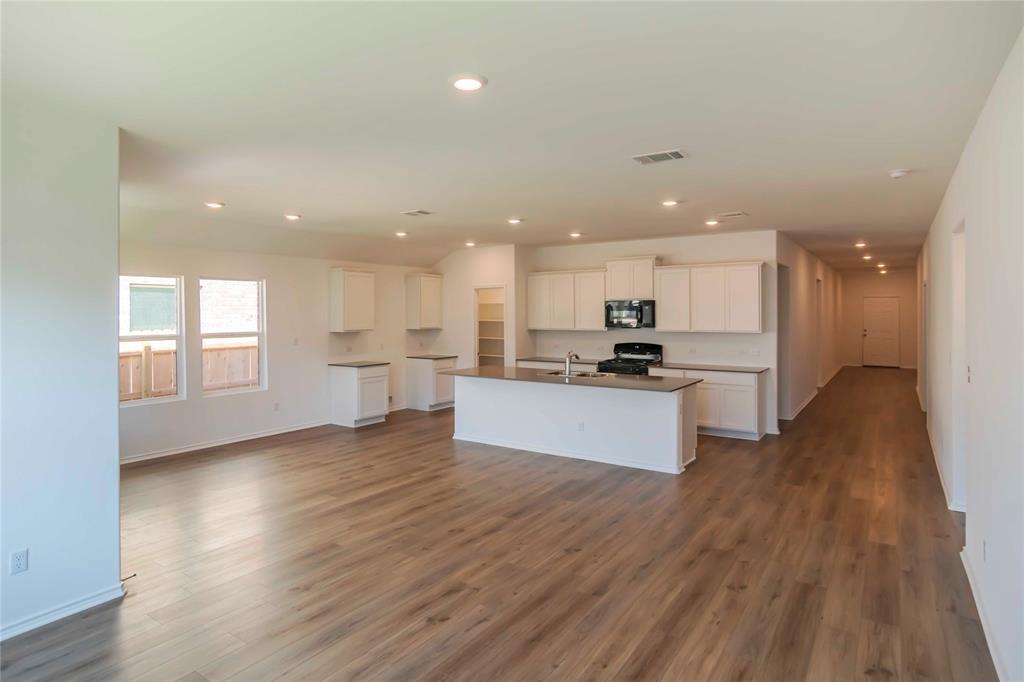 2008 Guntersville Bnd, Leander, TX 78641