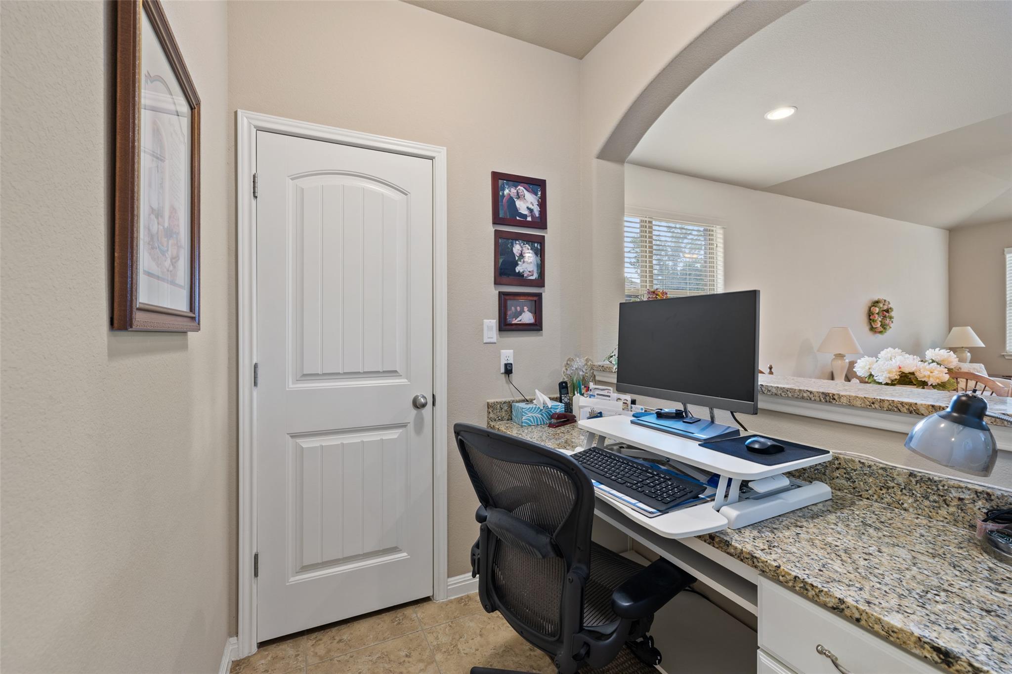 140 Brockston Dr, Buda, TX 78610