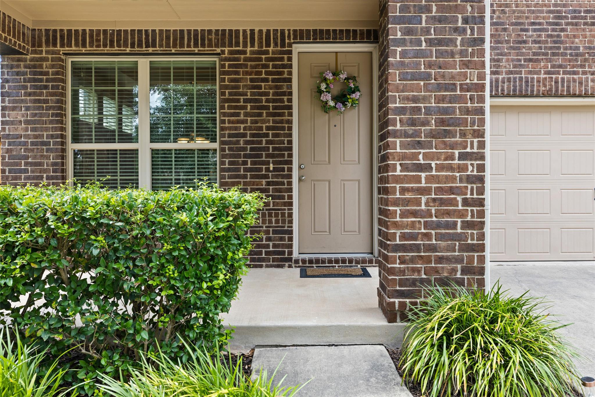 140 Brockston Dr, Buda, TX 78610