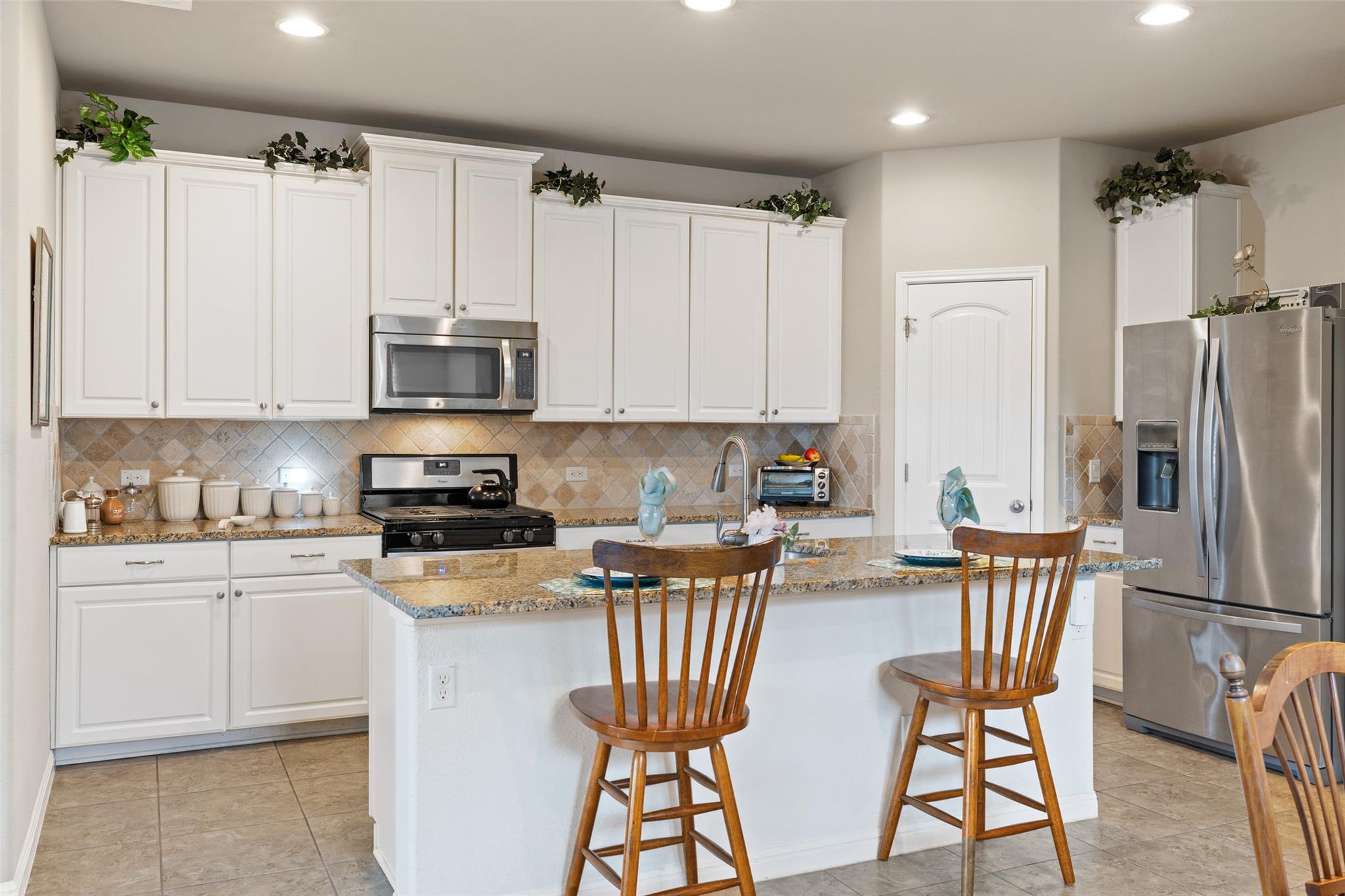 140 Brockston Dr, Buda, TX 78610