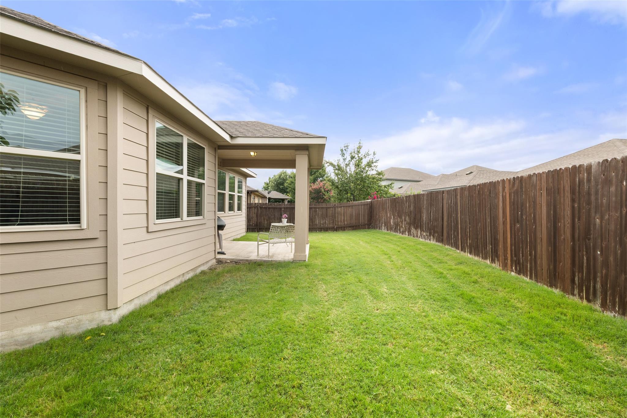 140 Brockston Dr, Buda, TX 78610