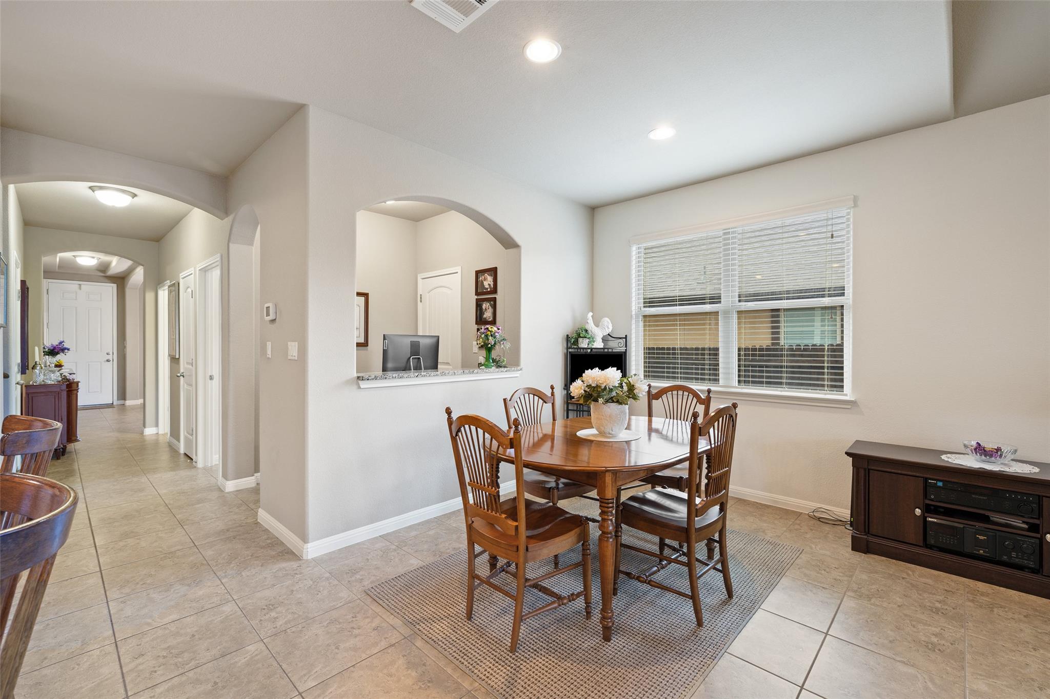 140 Brockston Dr, Buda, TX 78610