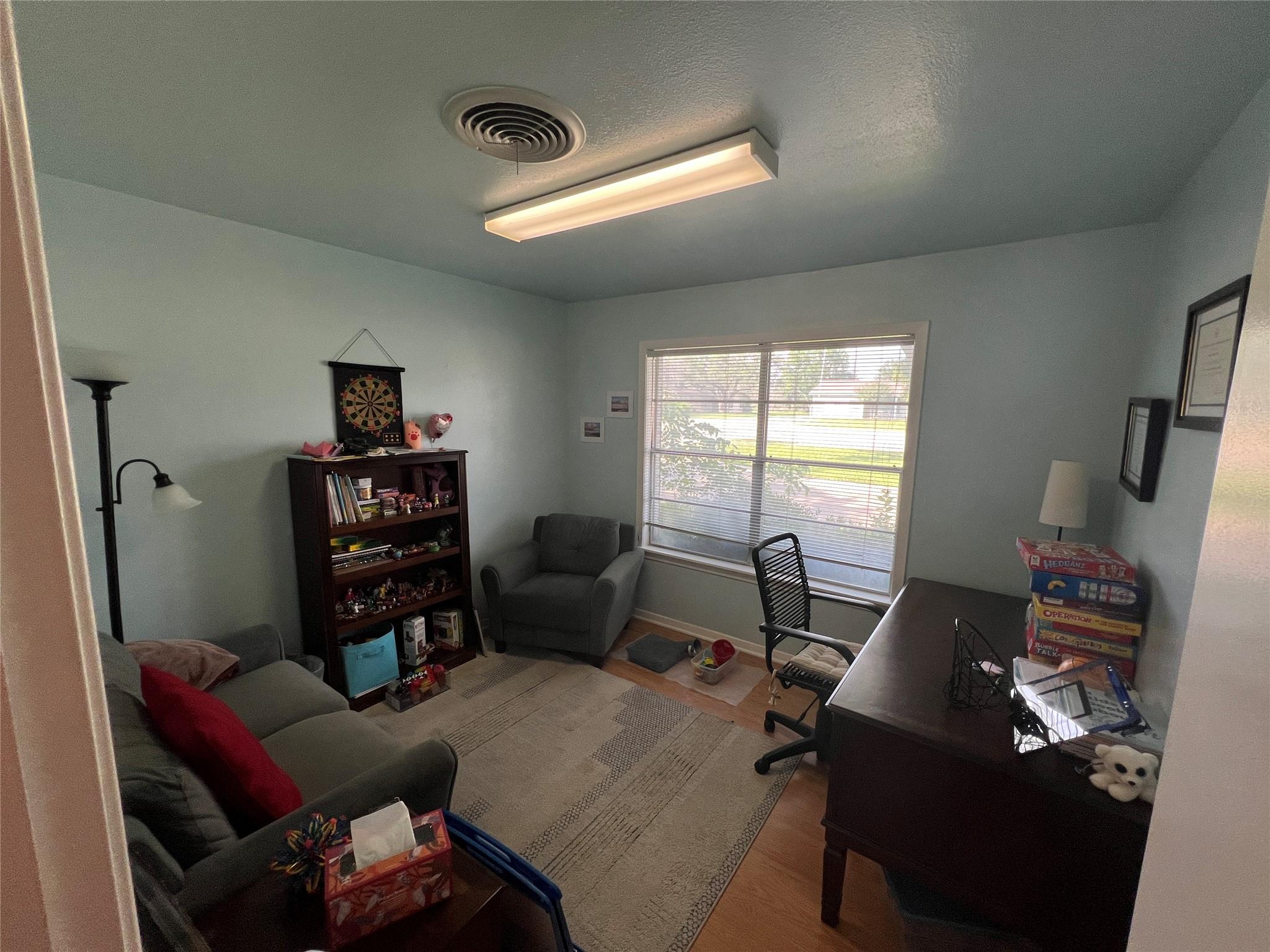 1612 Williams Dr, Georgetown, TX 78628