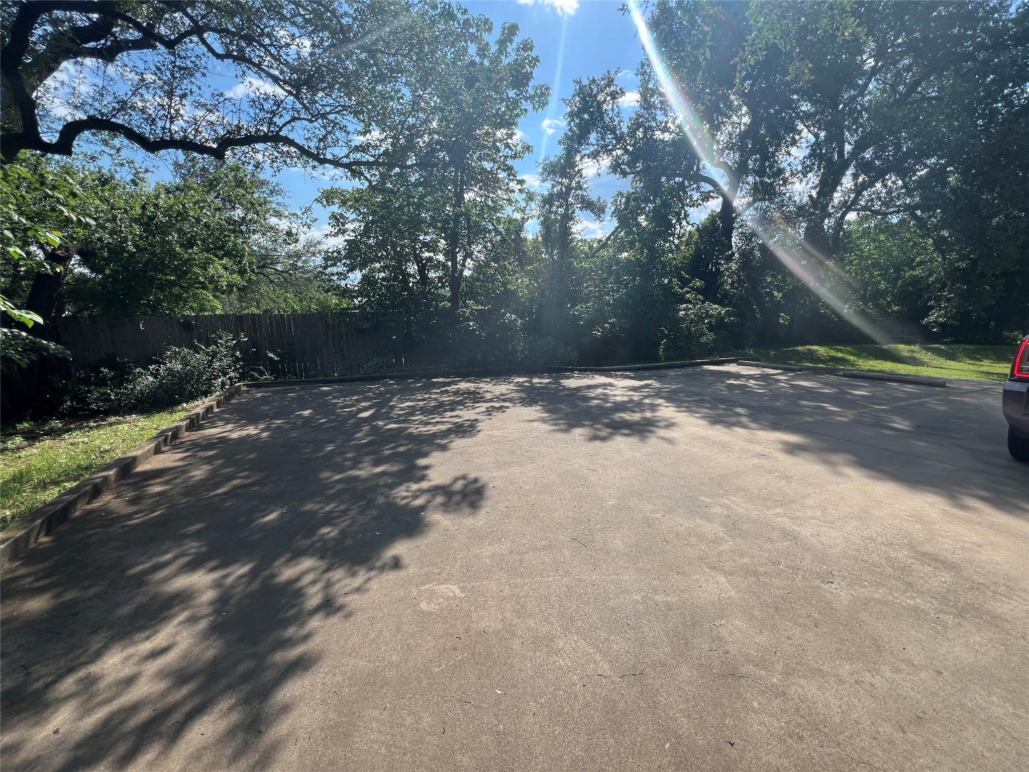 1612 Williams Dr, Georgetown, TX 78628