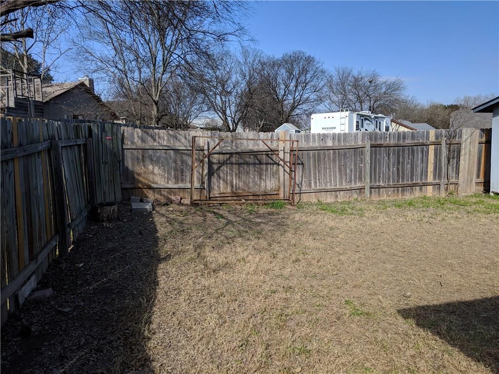 1800 Krizan Ave, Austin, TX 78727