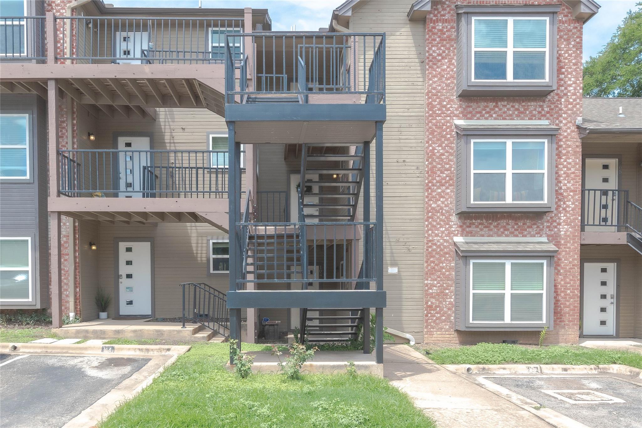 3604 Clawson Rd # 204, Austin, TX 78704