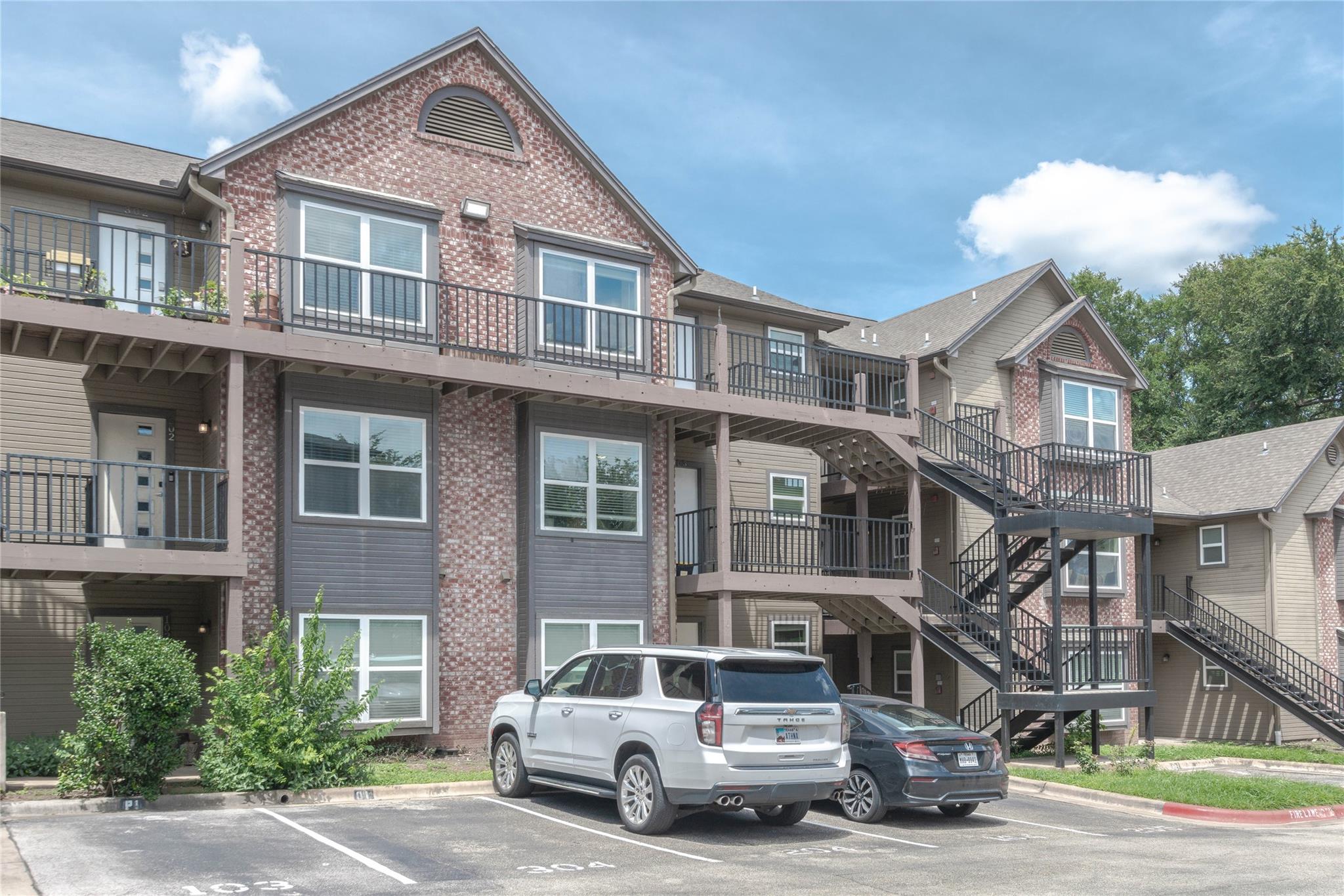 3604 Clawson Rd # 204, Austin, TX 78704