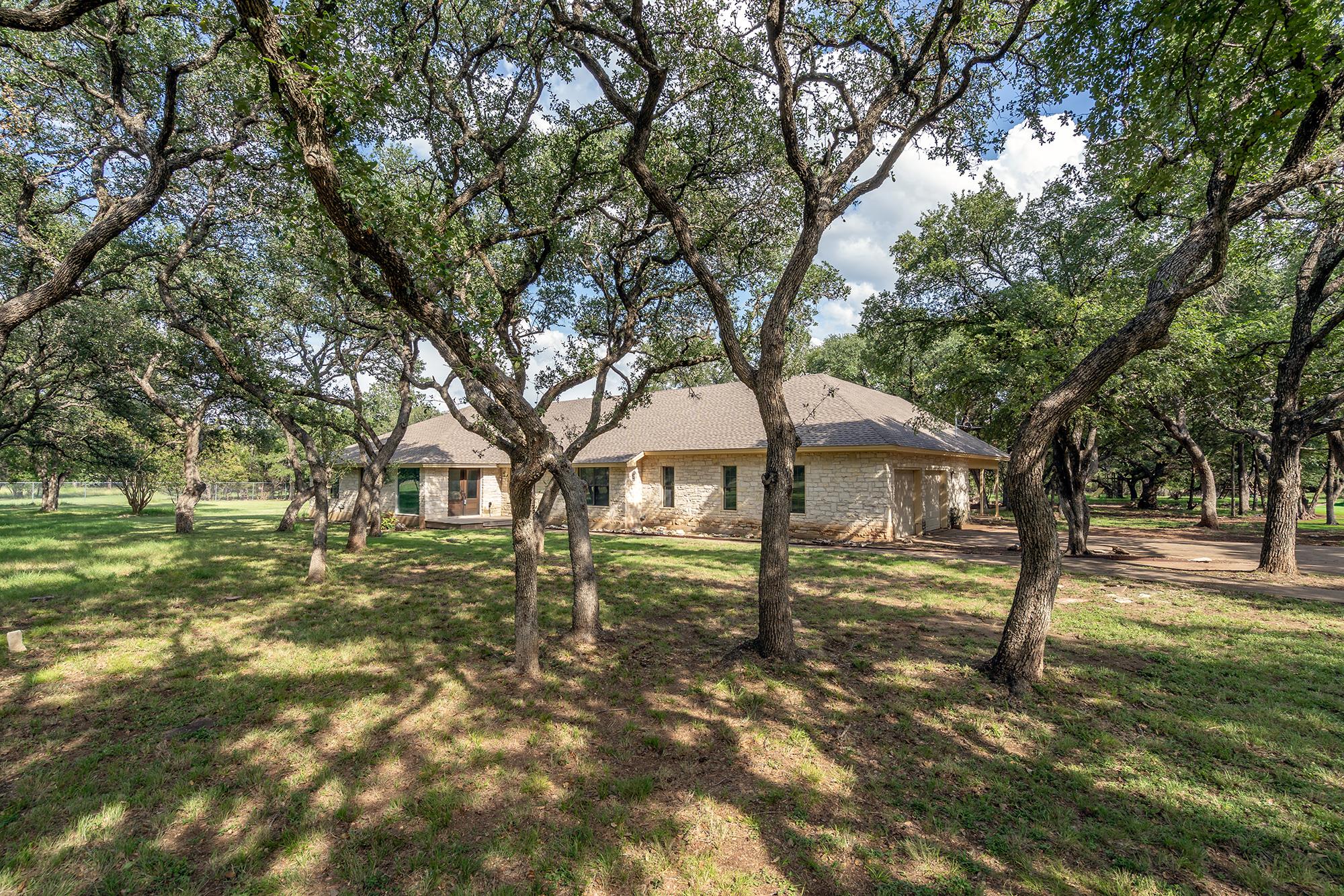 444 Logan Ranch Road Rd, Georgetown, TX 78628