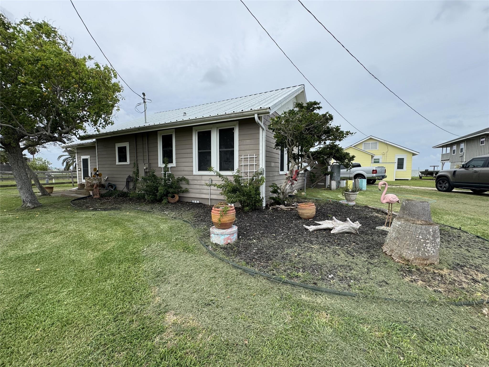 549 Marshall Johnson Ave S, Port Lavaca, TX 77979