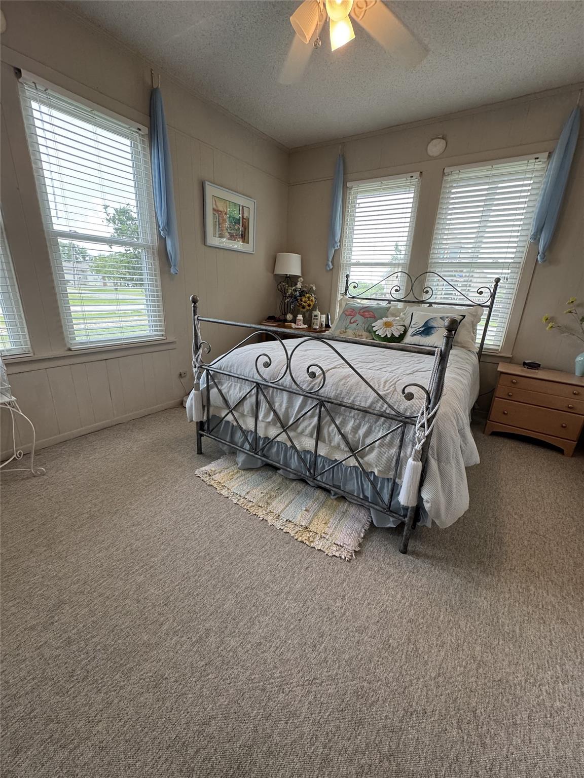 549 Marshall Johnson Ave S, Port Lavaca, TX 77979