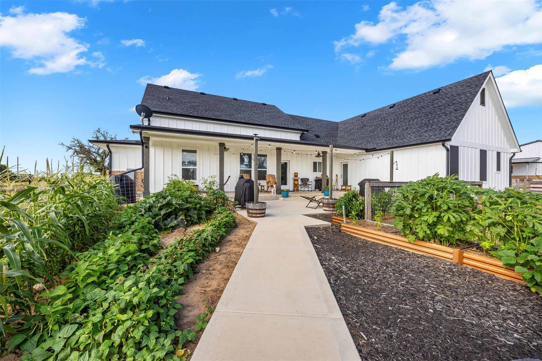 640 Blackbuck Ridge Dr, Lampasas, TX 76550