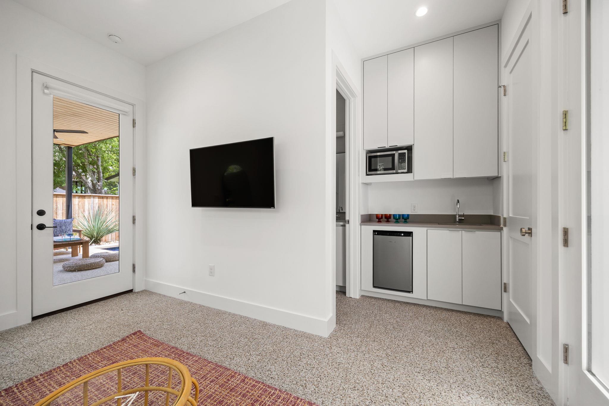 1911 Piedmont Ave, Austin, TX 78757