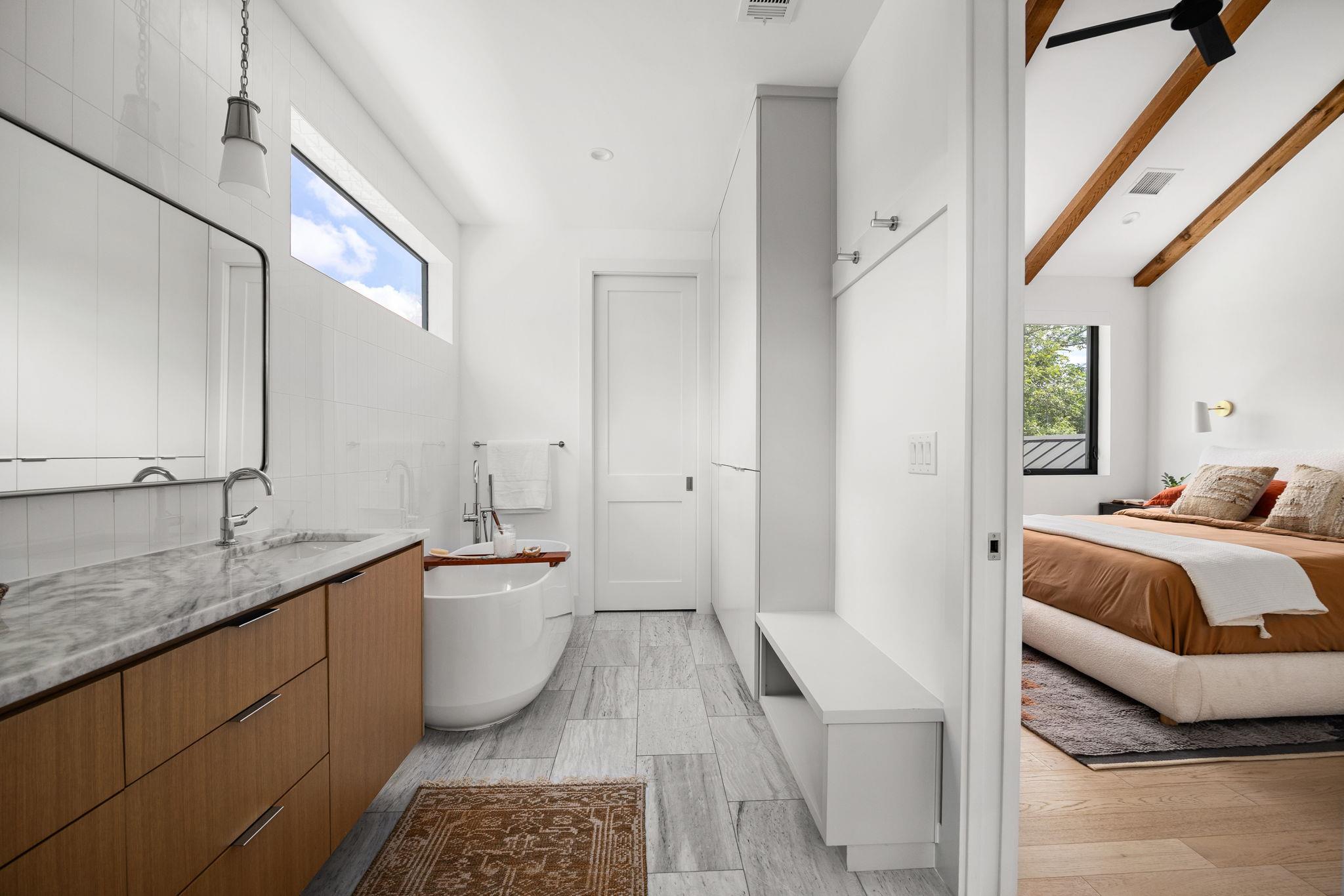 1911 Piedmont Ave, Austin, TX 78757