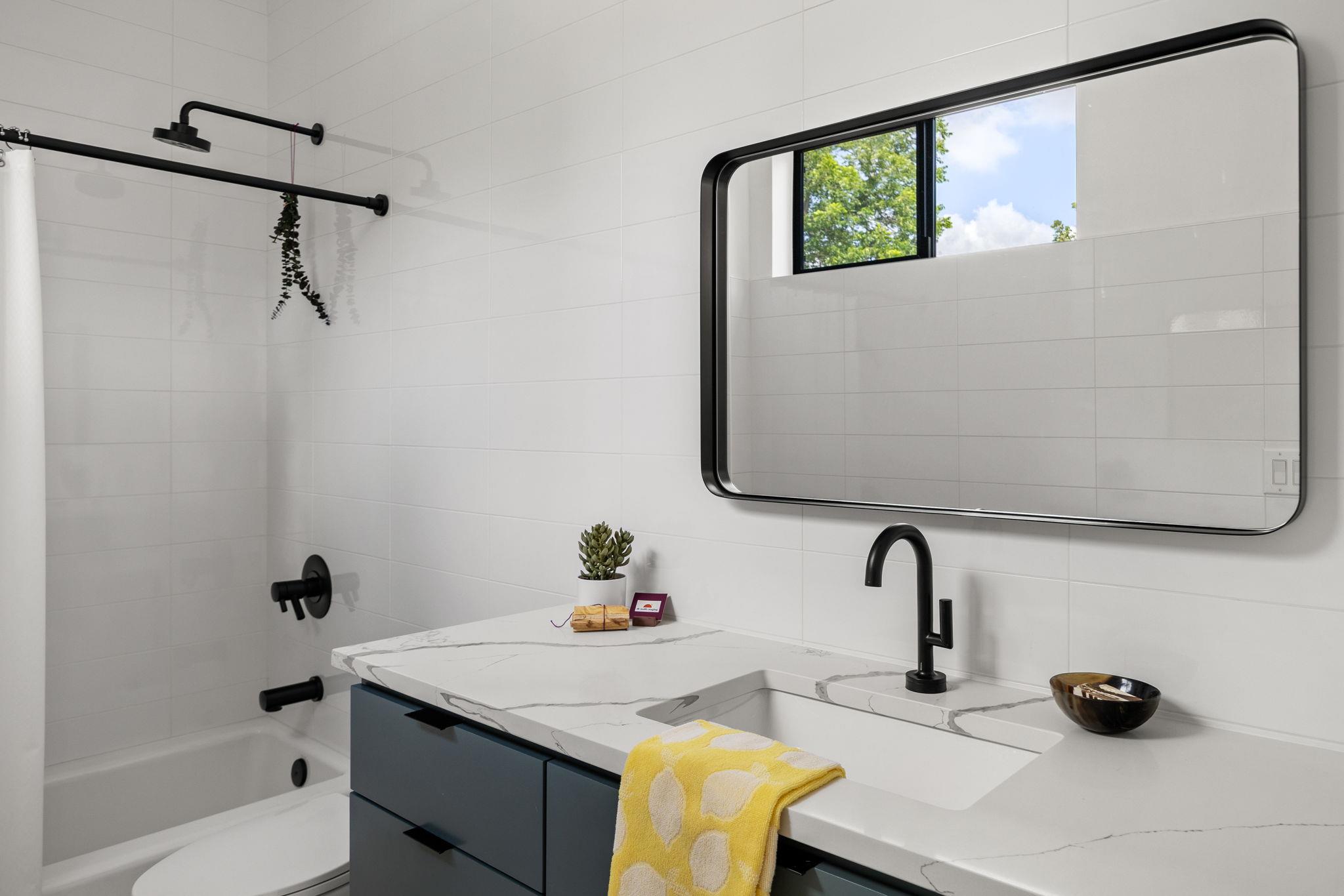 1911 Piedmont Ave, Austin, TX 78757