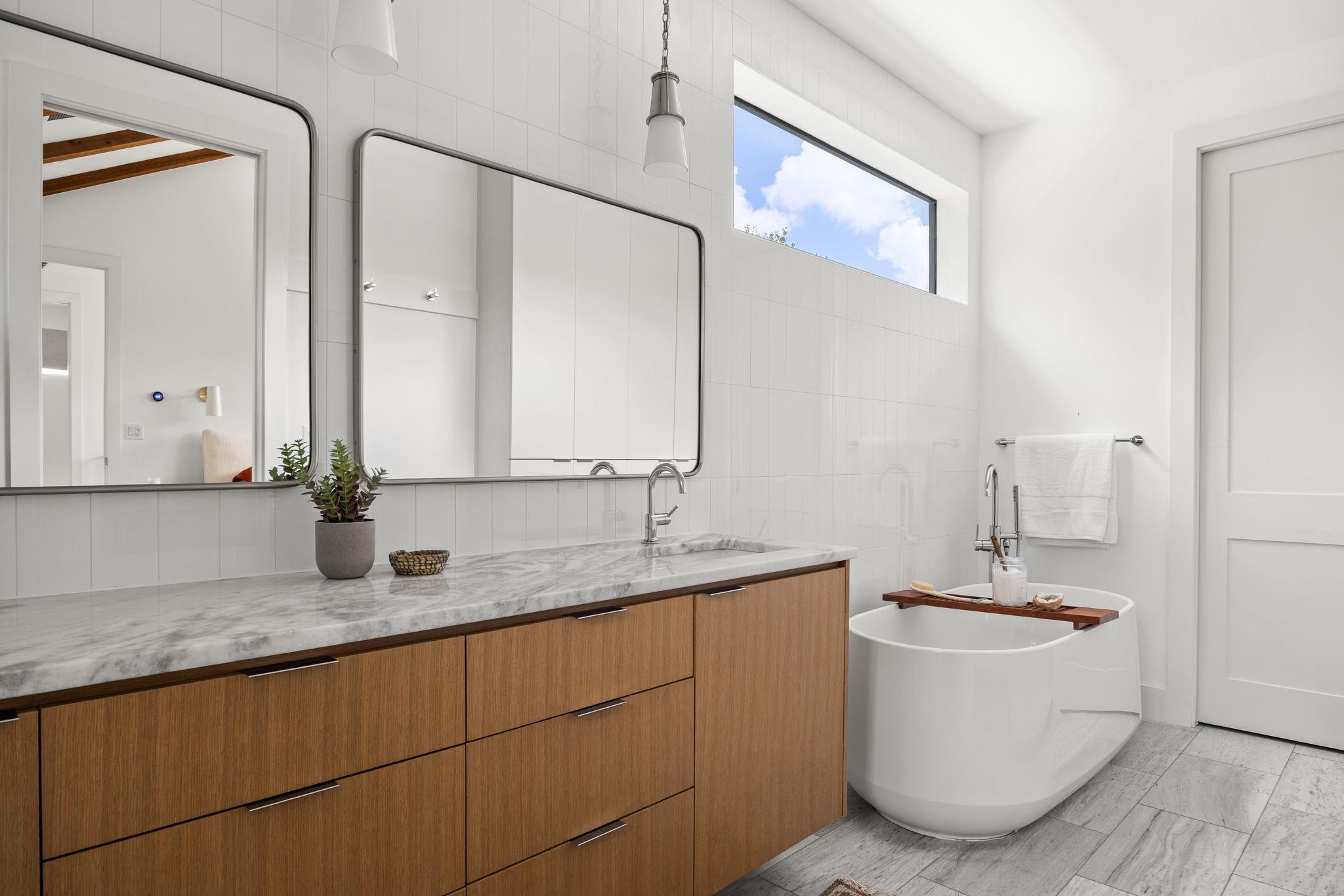 1911 Piedmont Ave, Austin, TX 78757