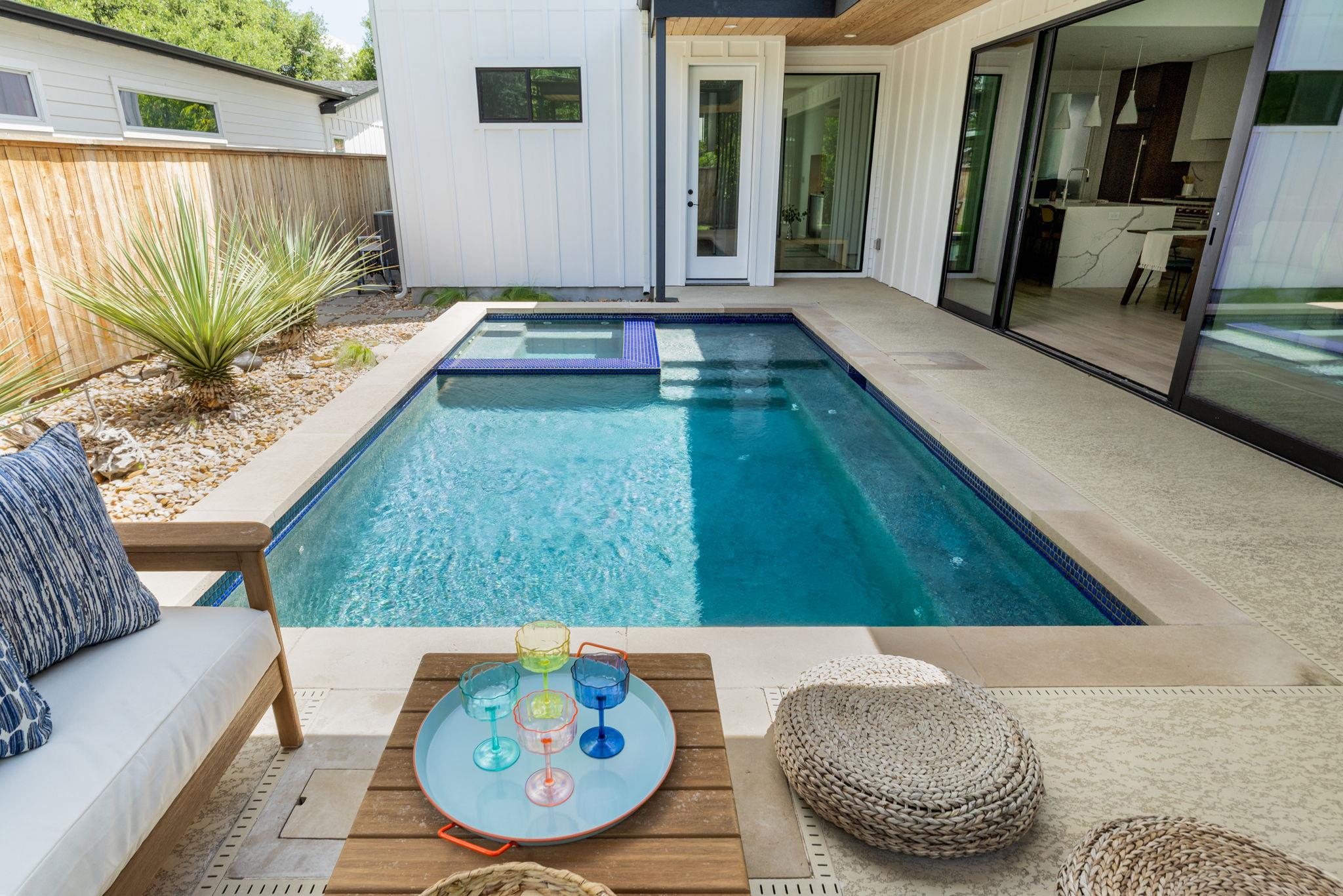 1911 Piedmont Ave, Austin, TX 78757