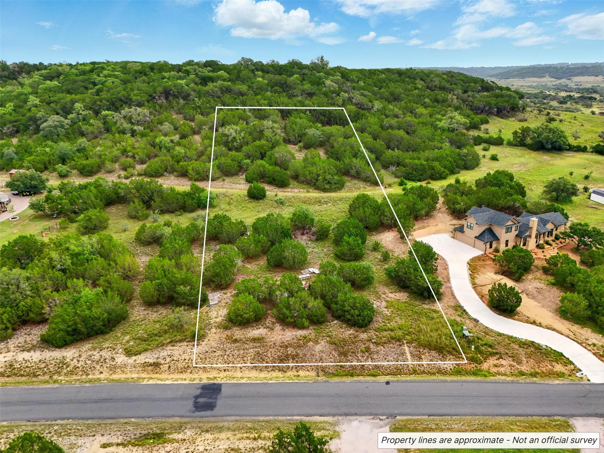 318 Whitewater Dr, Bertram, TX 78605