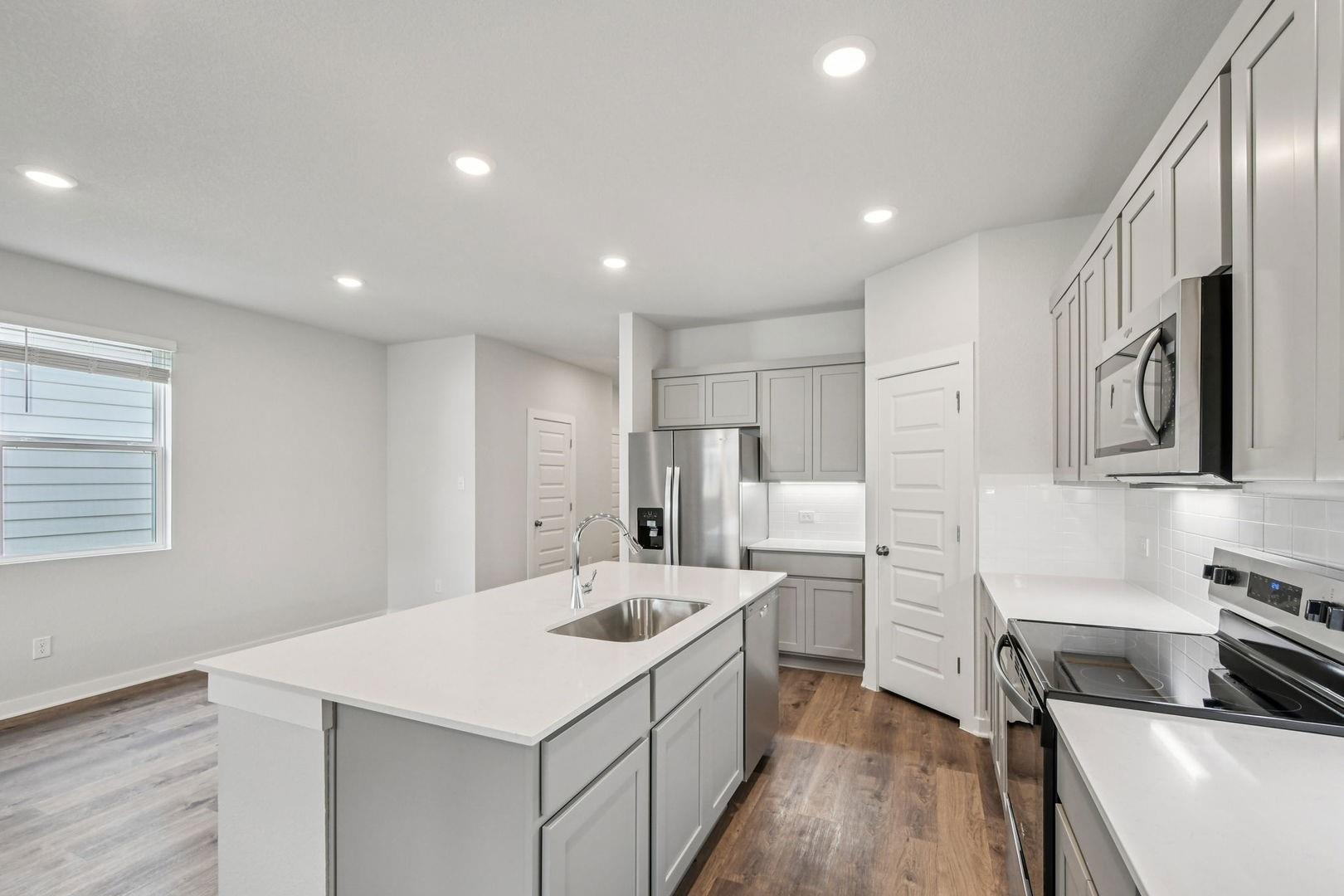 205 Firefox Way, Jarrell, TX 76537