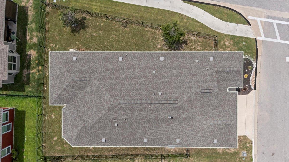 103 Simon, Kyle, TX 78640