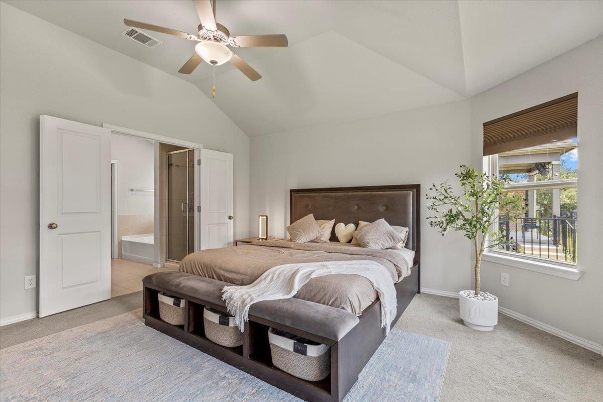 103 Simon, Kyle, TX 78640