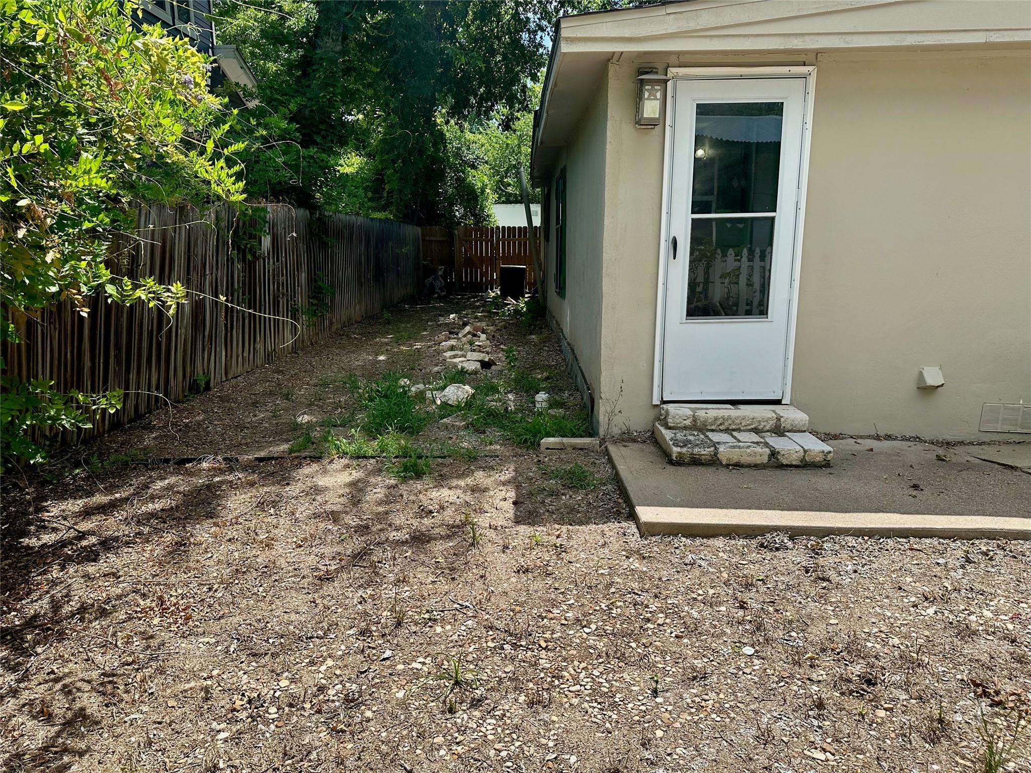 1404 Forest St, Georgetown, TX 78626