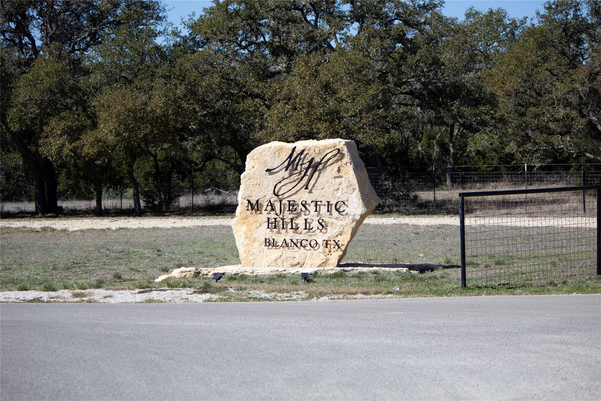 TBD W Starview Cv, Blanco, TX 78606