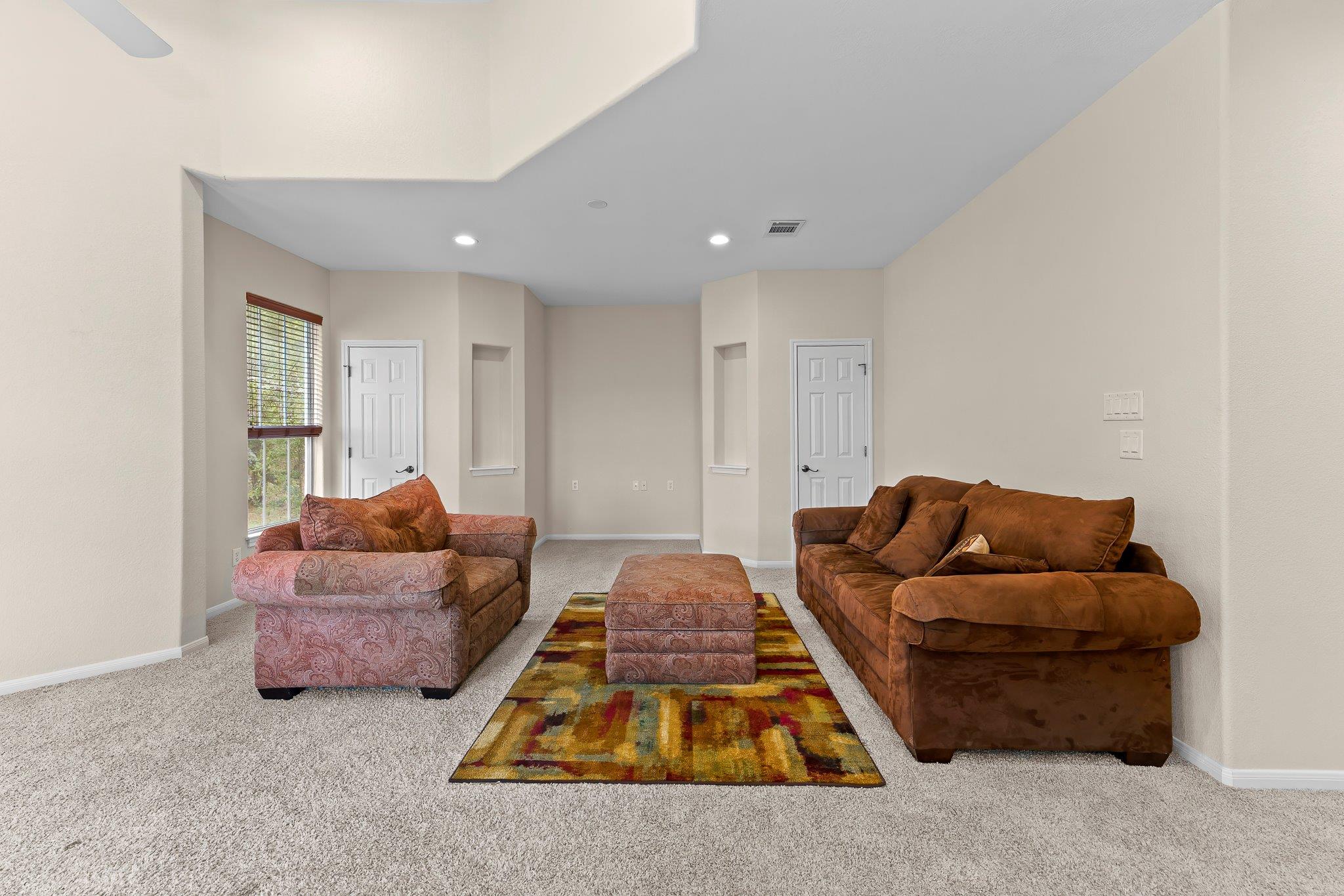 17004 Sleepy Hollow Dr, Lago Vista, TX 78645
