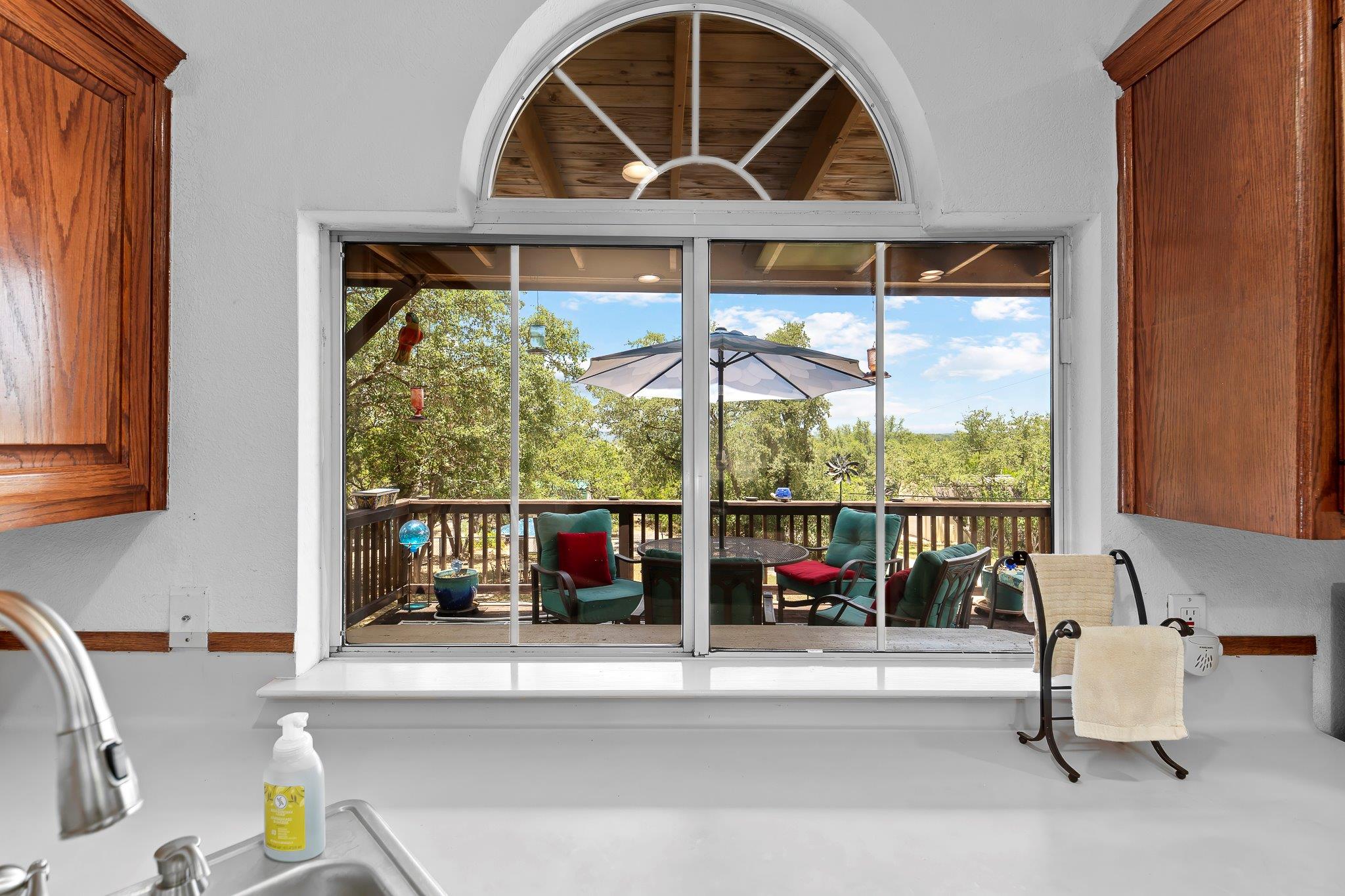 17004 Sleepy Hollow Dr, Lago Vista, TX 78645