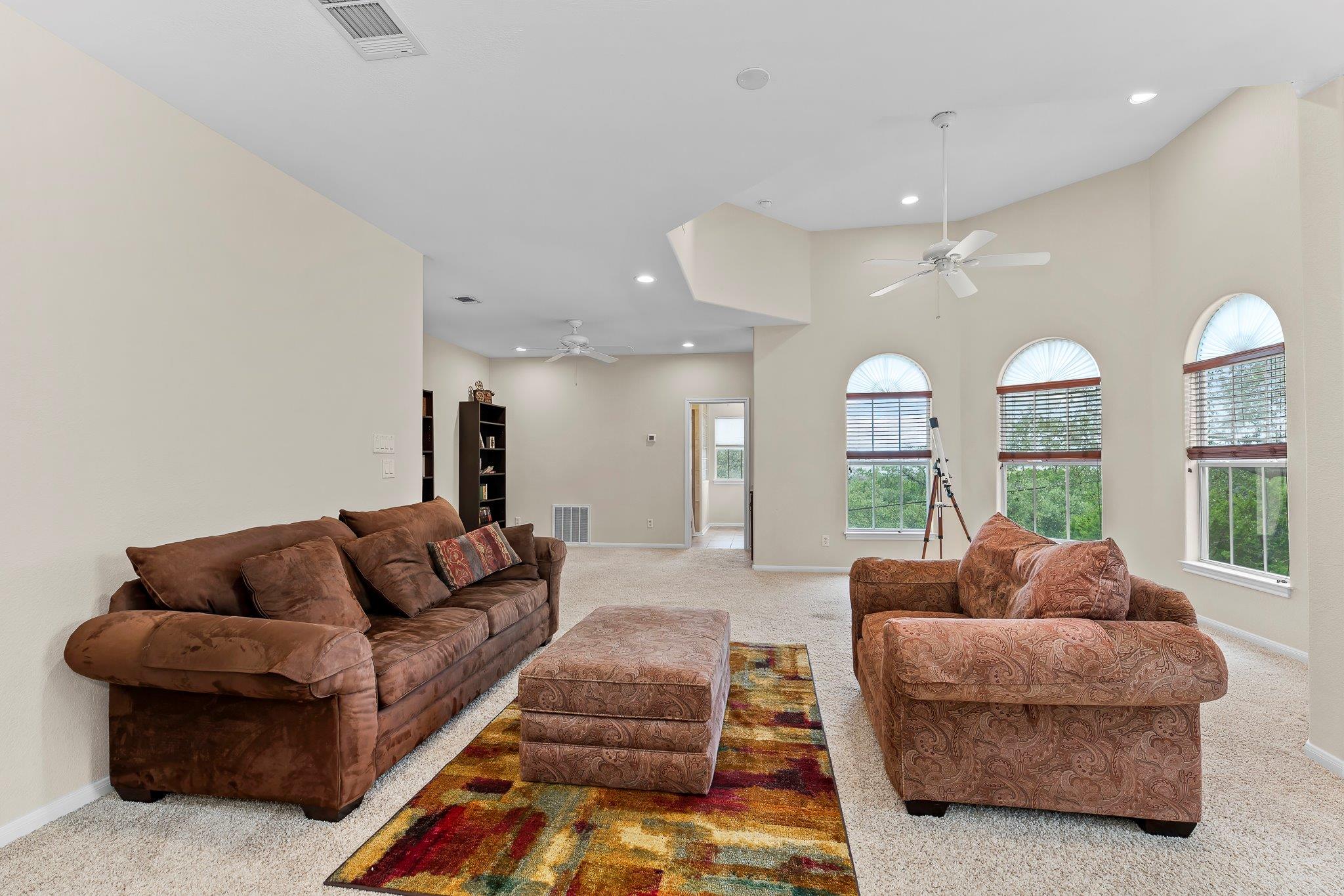 17004 Sleepy Hollow Dr, Lago Vista, TX 78645