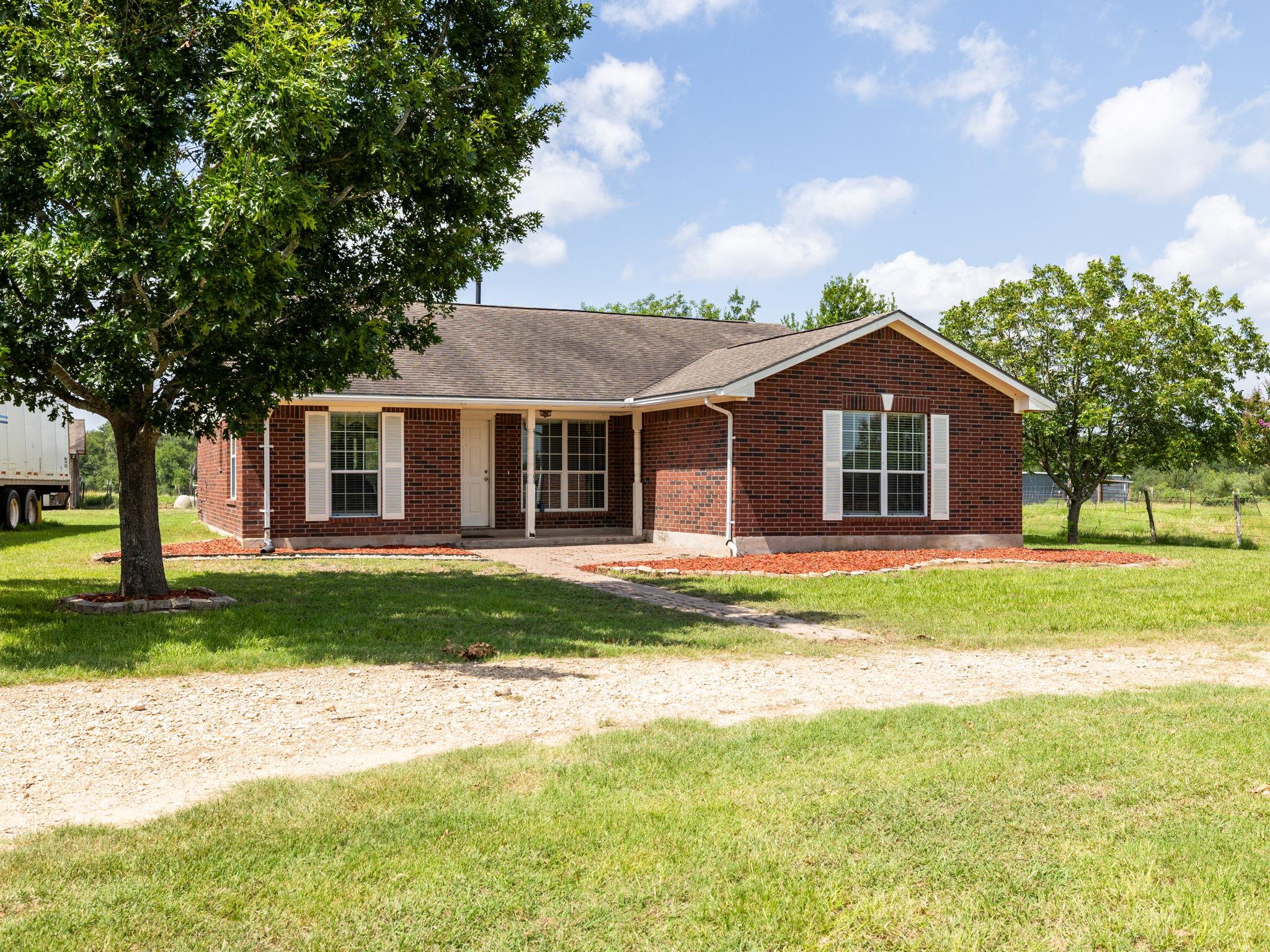 13050 FM 112, Thrall, TX 76578