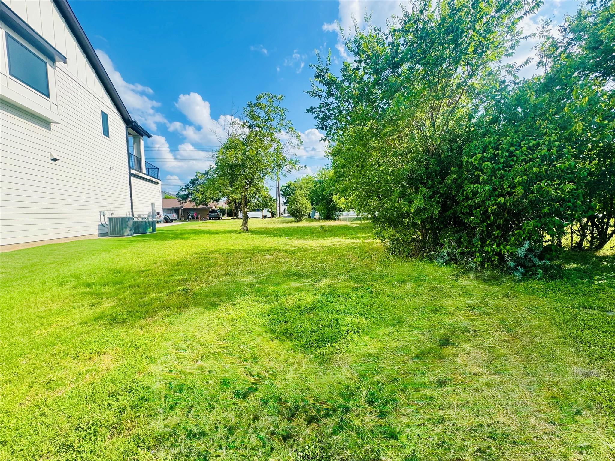 711 W 10th St, Georgetown, TX 78626