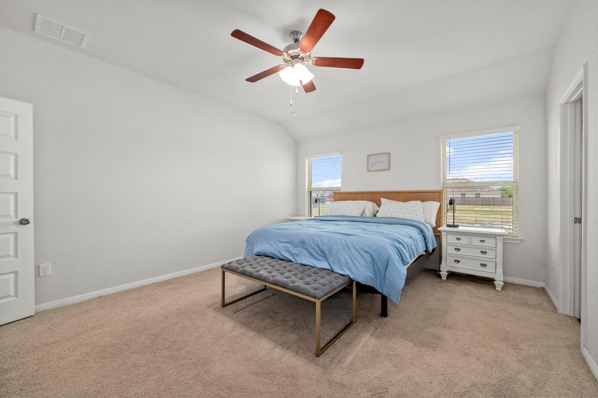 352 Backstays Loop, Kyle, TX 78640