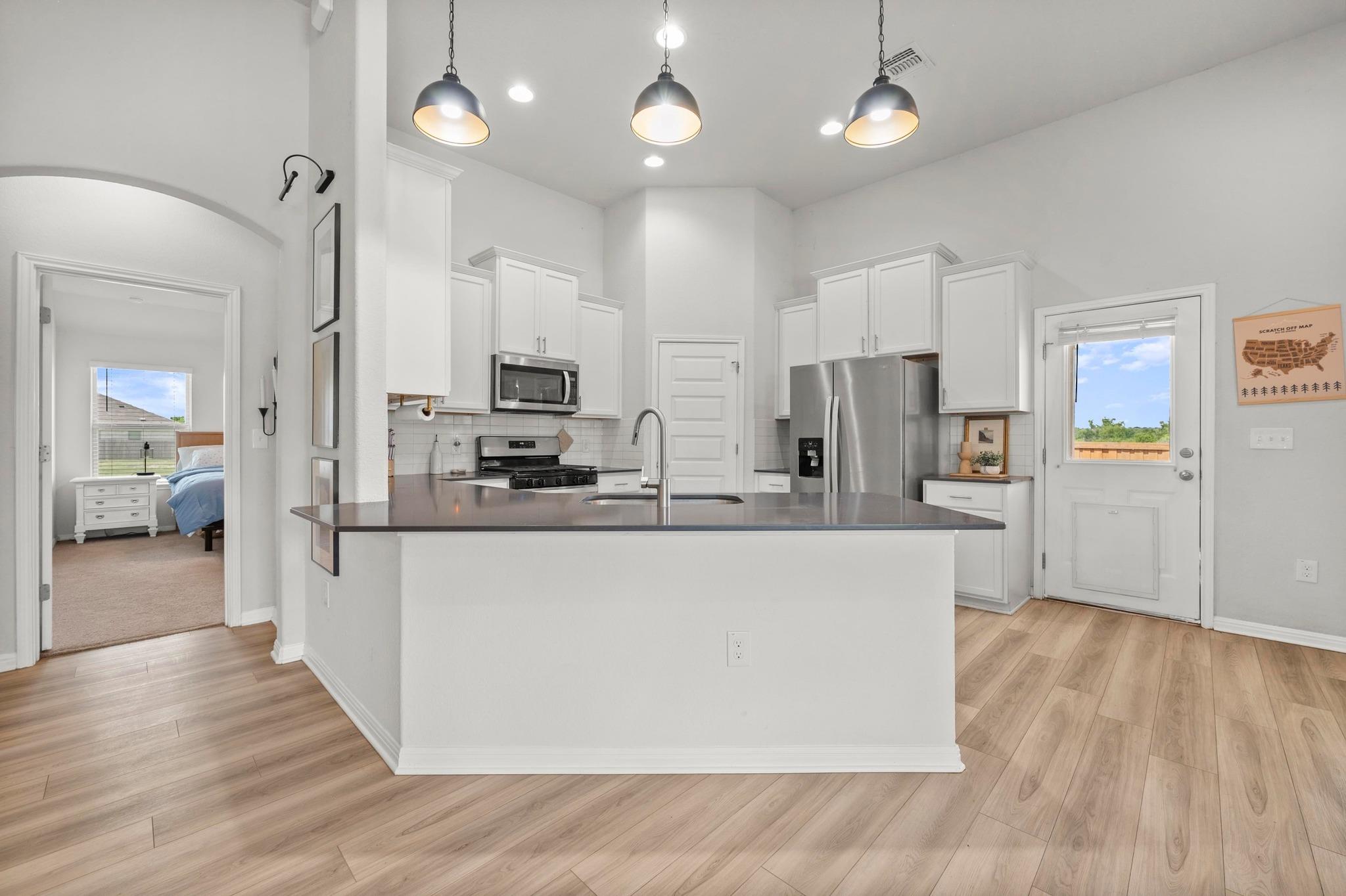 352 Backstays Loop, Kyle, TX 78640