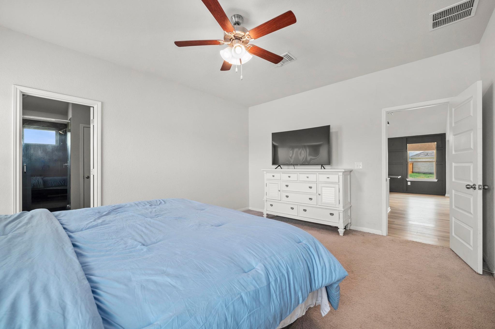 352 Backstays Loop, Kyle, TX 78640