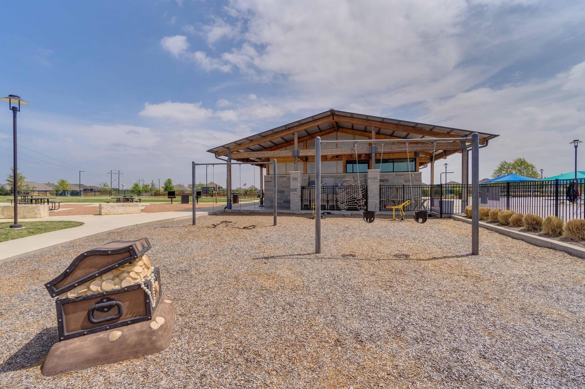 352 Backstays Loop, Kyle, TX 78640