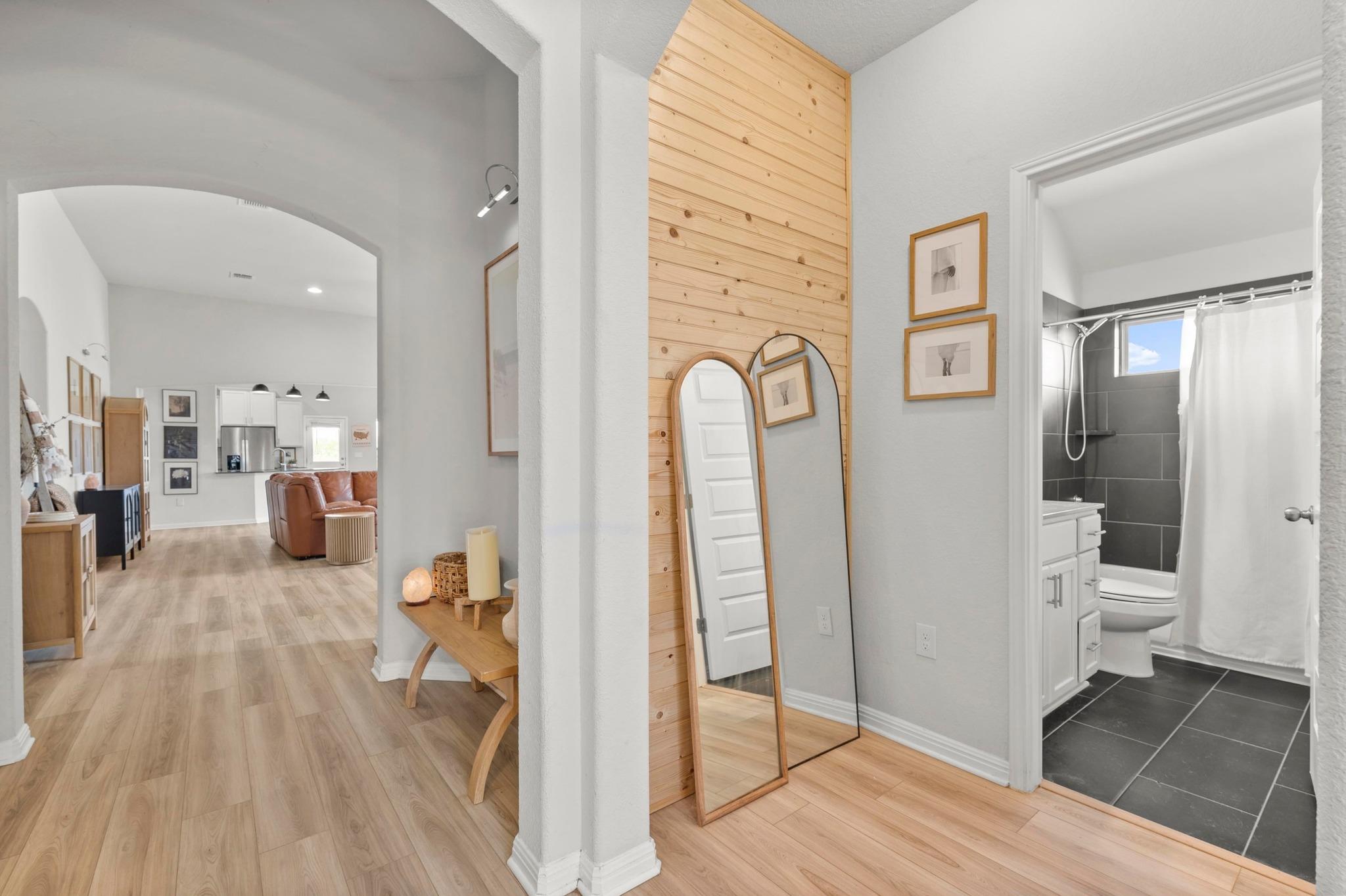 352 Backstays Loop, Kyle, TX 78640