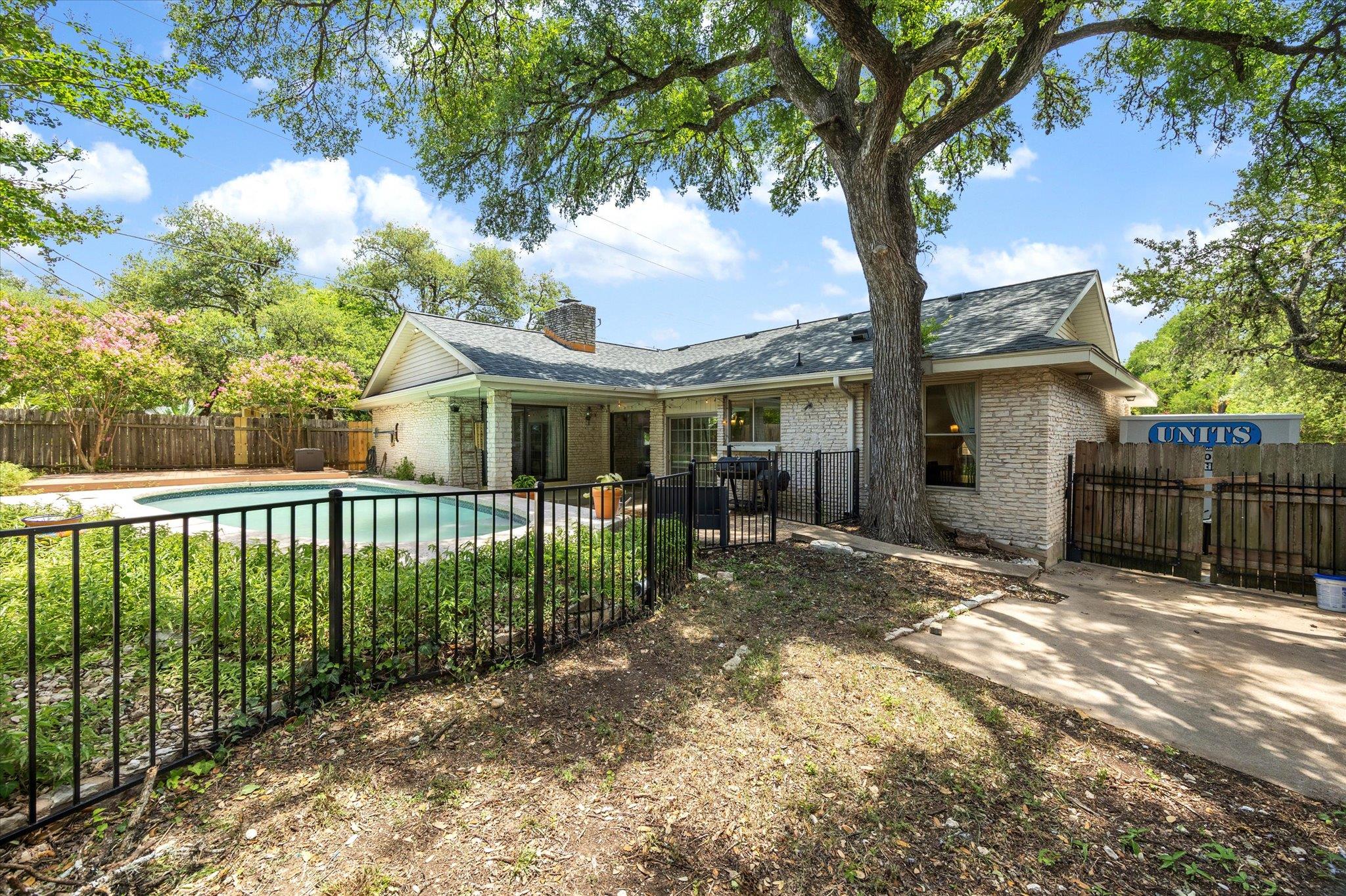 9902 Marseilles Dr, Austin, TX 78750