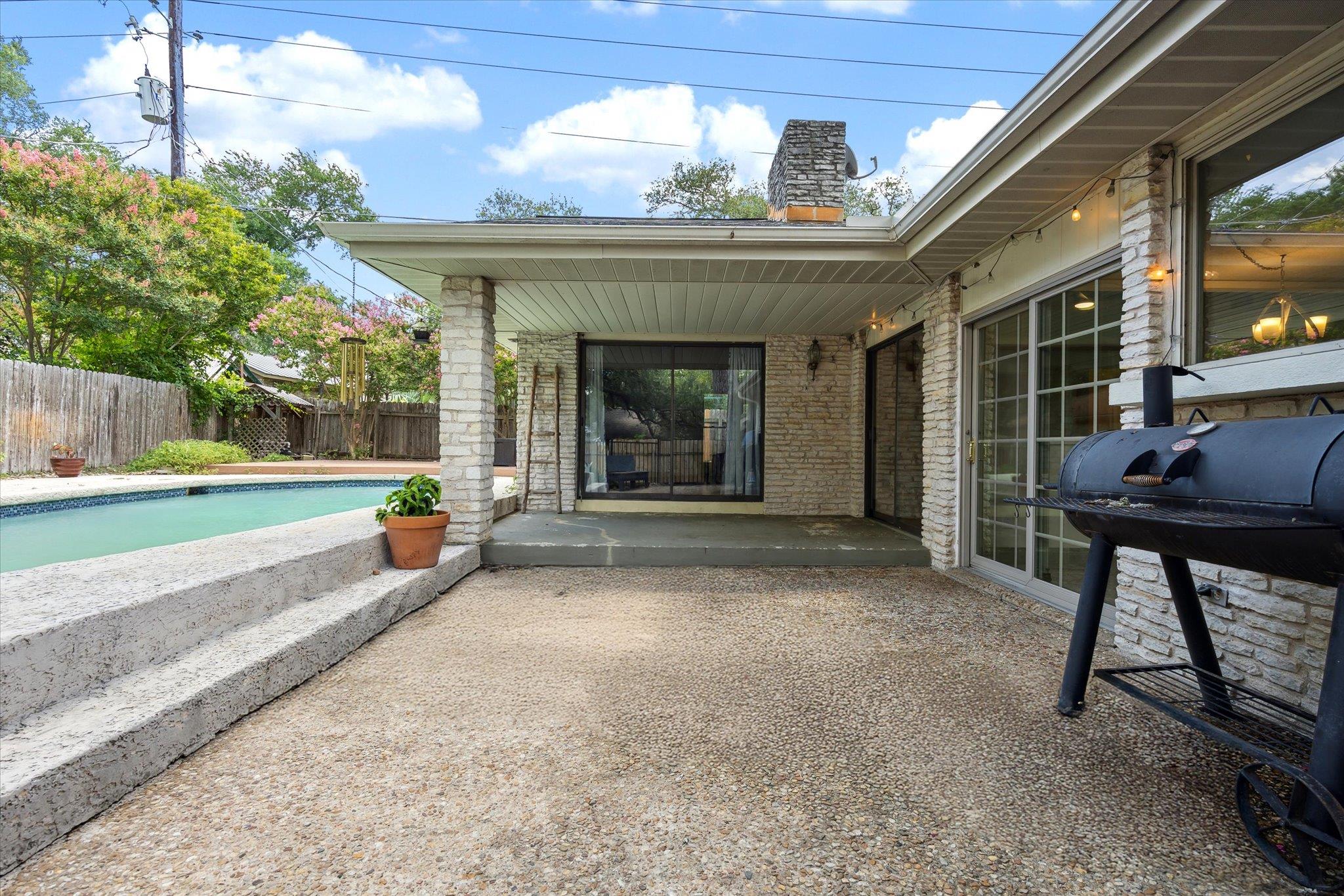 9902 Marseilles Dr, Austin, TX 78750