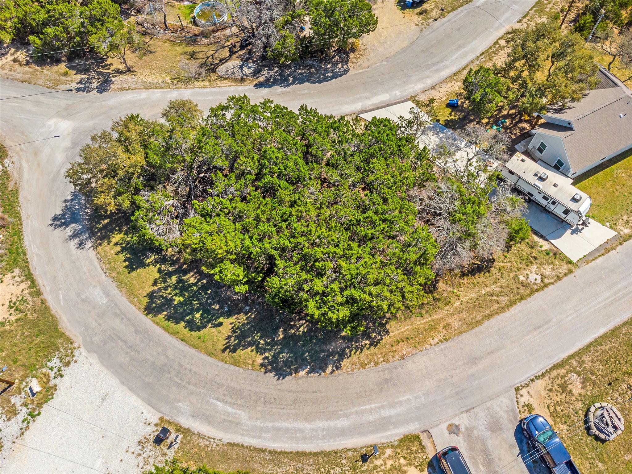 460 Twilight Dr, Canyon Lake, TX 78133