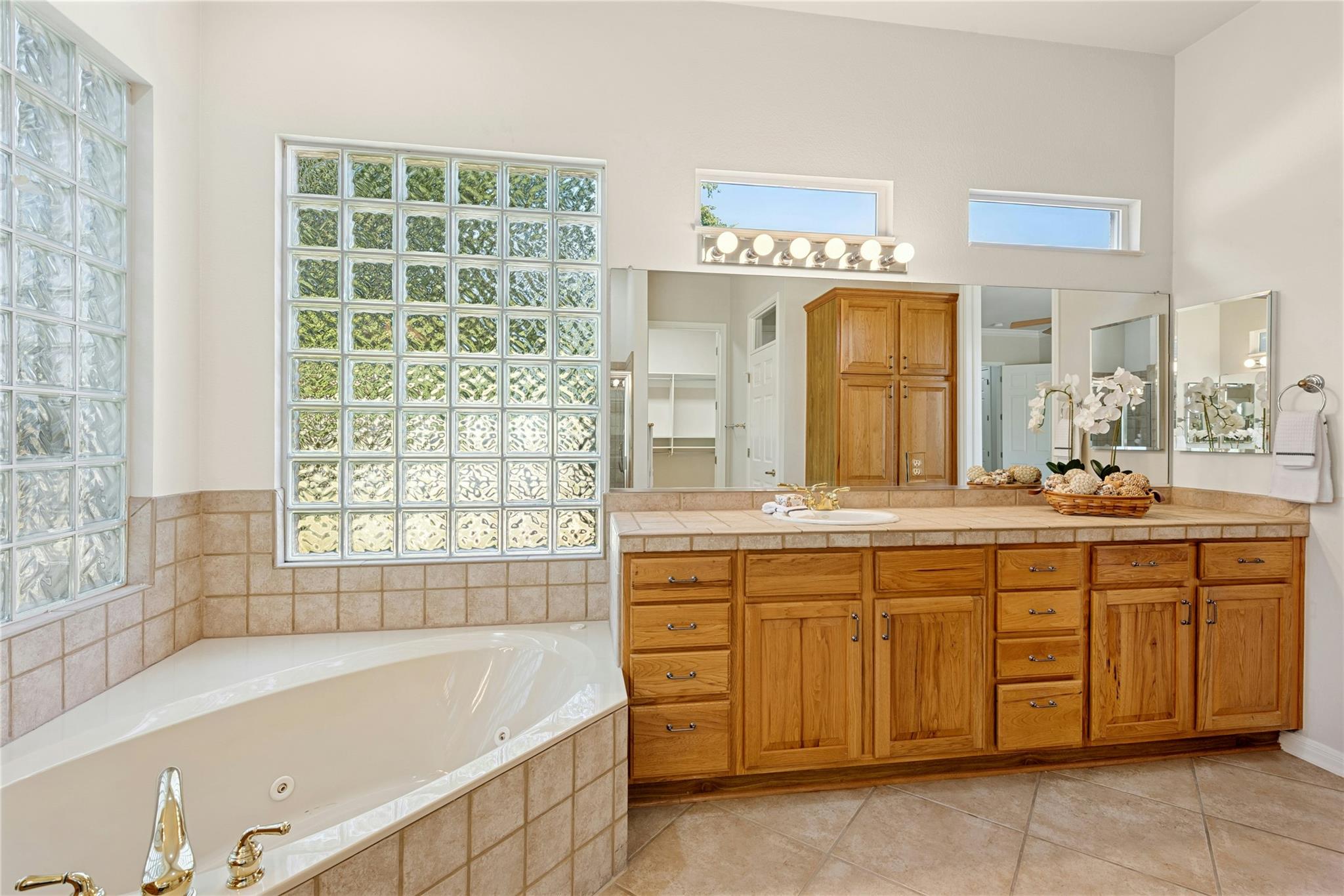 311 Trail Of The Flowers, Georgetown, TX 78633