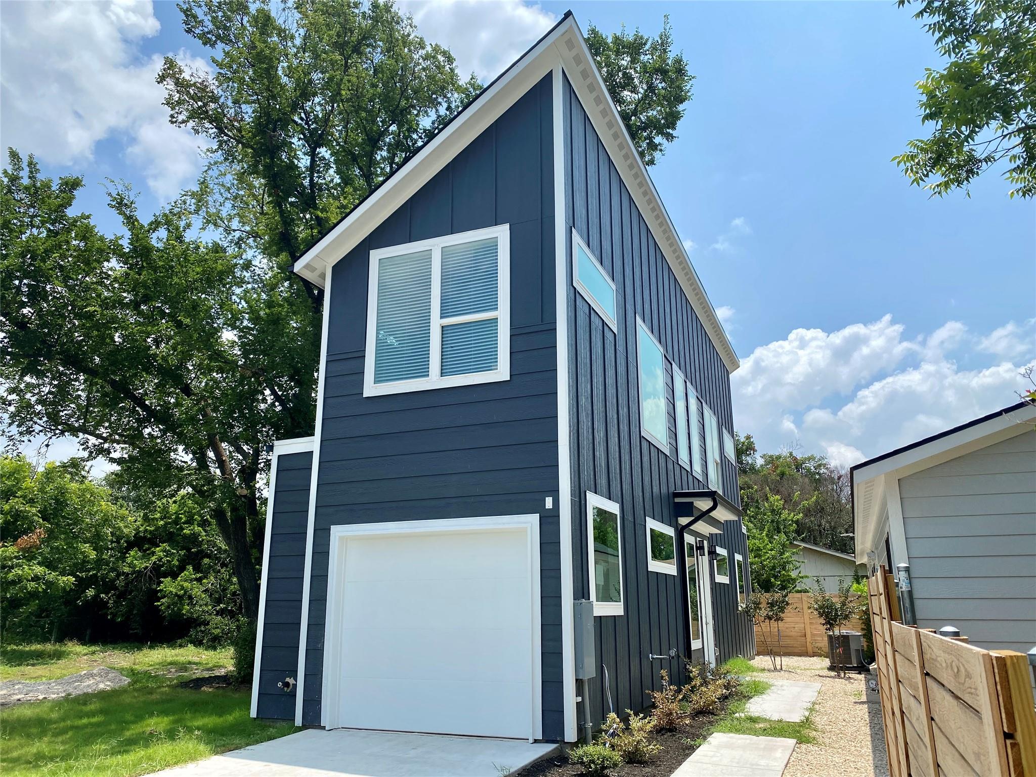 2500 Sweeney Ln # B - Back House, Austin, TX 78723