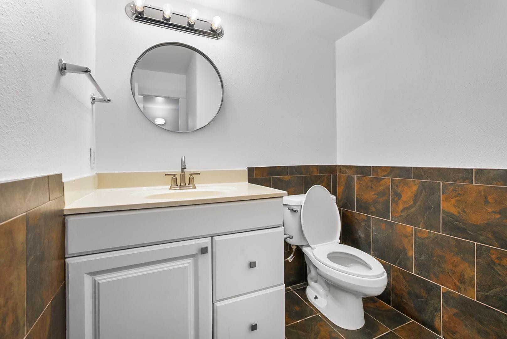 2709 Parker Ln # B, Austin, TX 78741